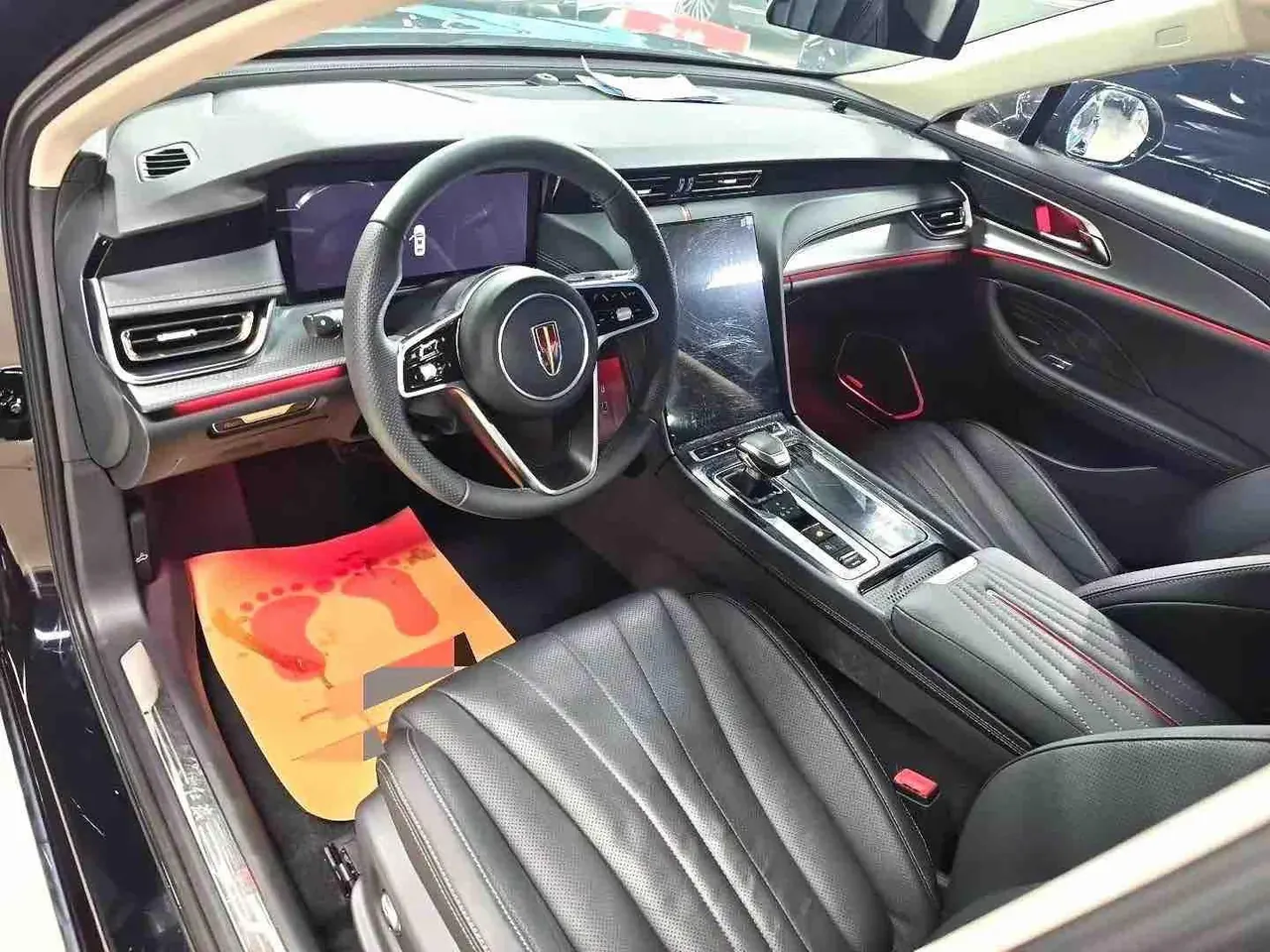 HongQi 2025 H5 2.0T Flag Chang 500000 Commemorative Automatic Gear 4
