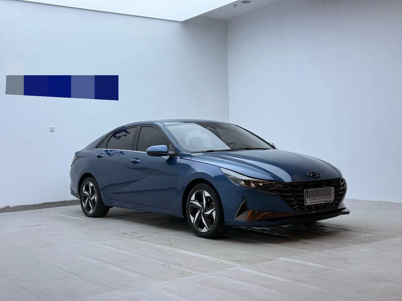 Hyundai 2021 Elantra -3-compartment 1.5 stepless LUX premium automatic gear 3