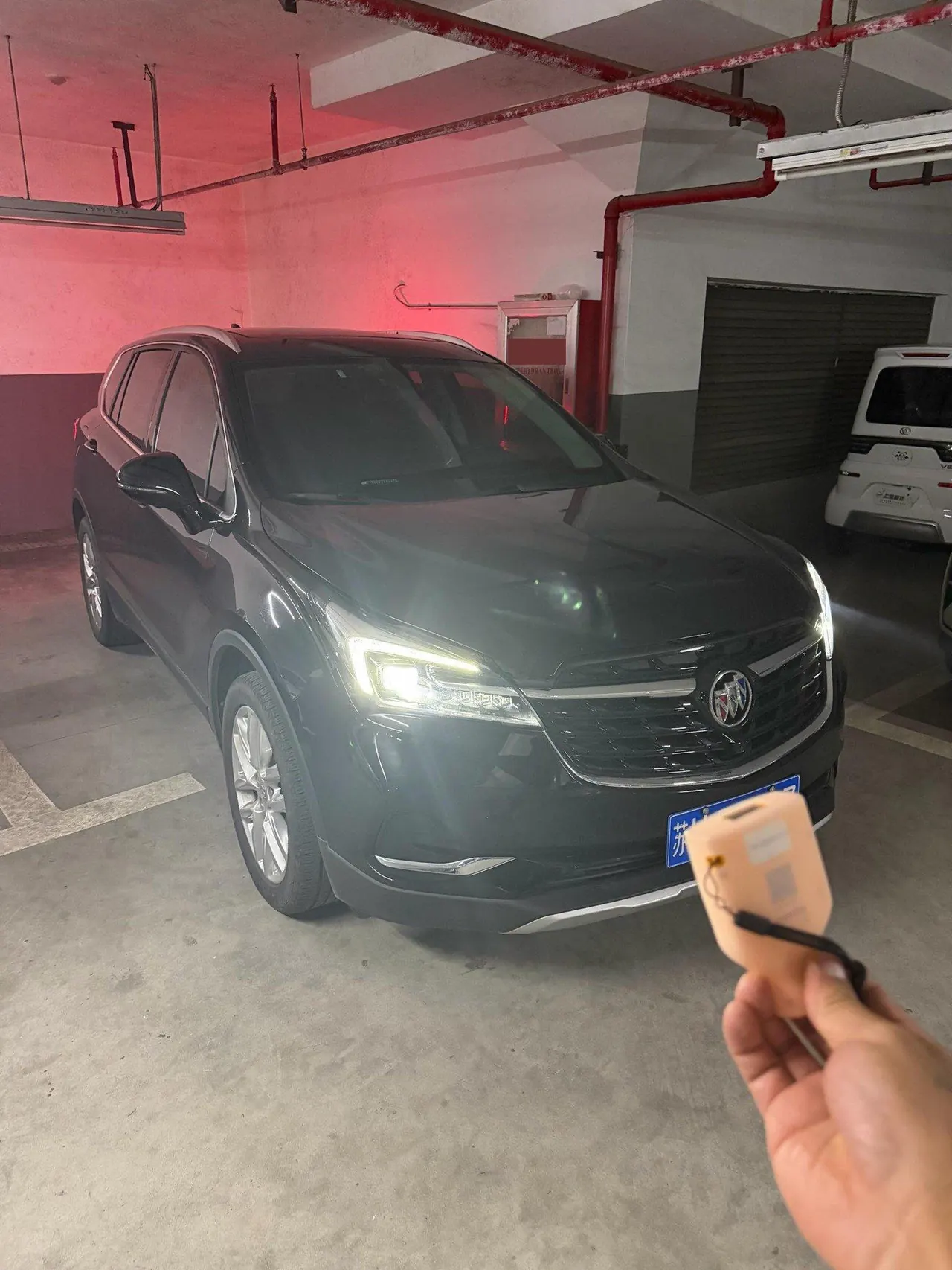 Buick 2020 Angkewei 2.0T 28T 4-wheel drive elite automatic gear 3