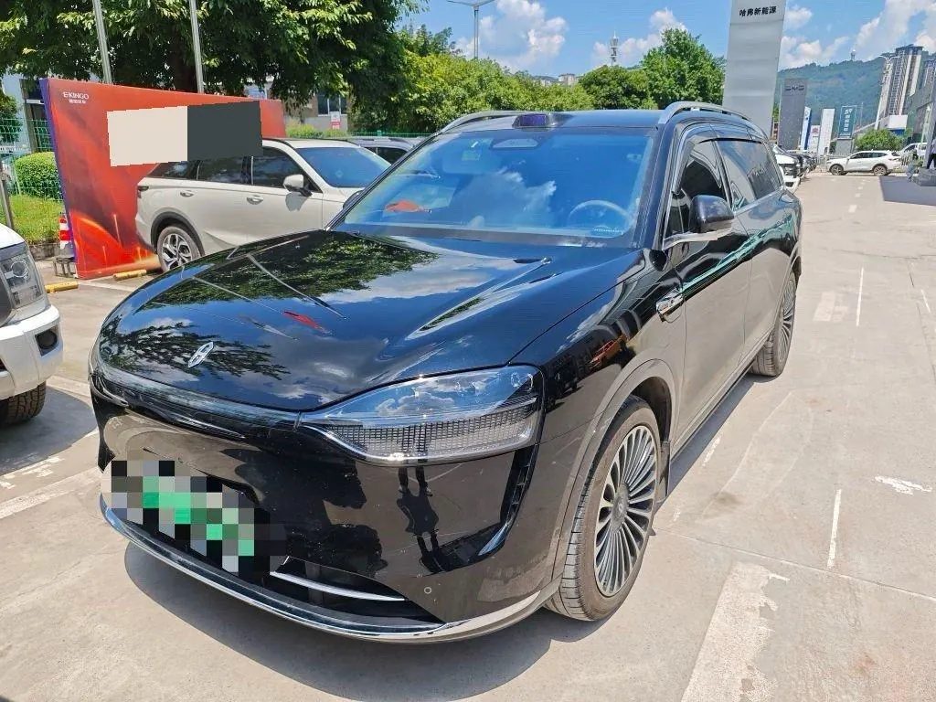Открыть галерею: AITO 2024 AITO M9 extended range Ultra version 52kWh5 seat version automatic gear