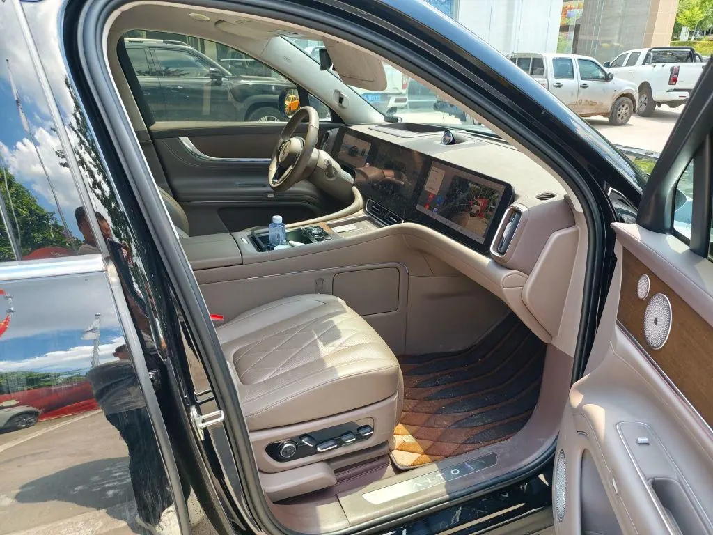 AITO 2024 AITO M9 extended range Ultra version 52kWh5 seat version automatic gear 3