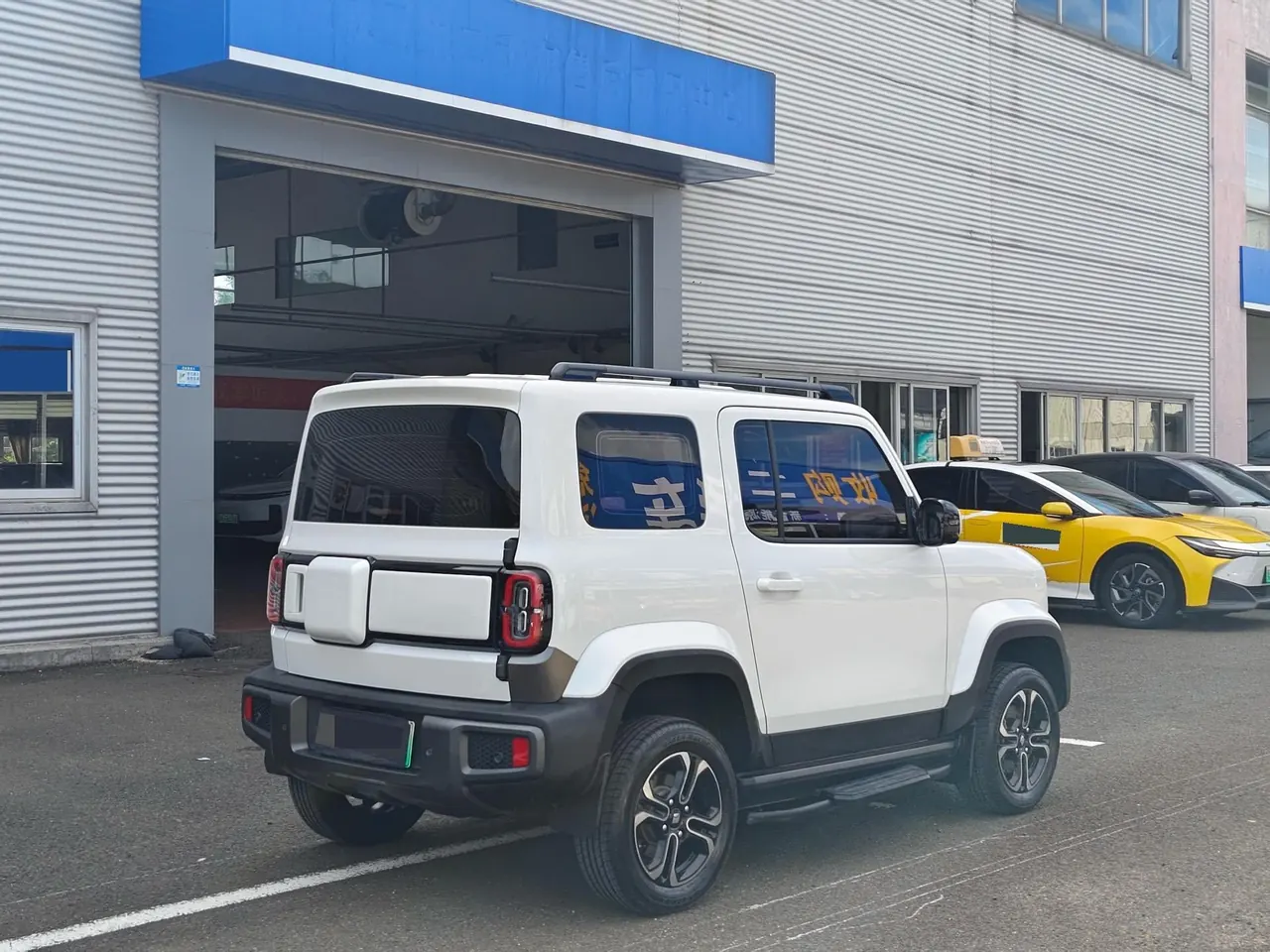 BaoJun 2023 Yue also flagship automatic gear 6
