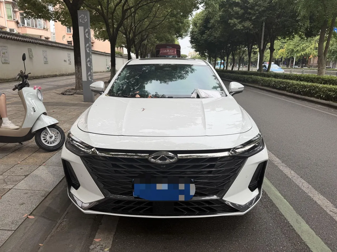 Chery 2025 Erez 8 2.0T automatic gear 2