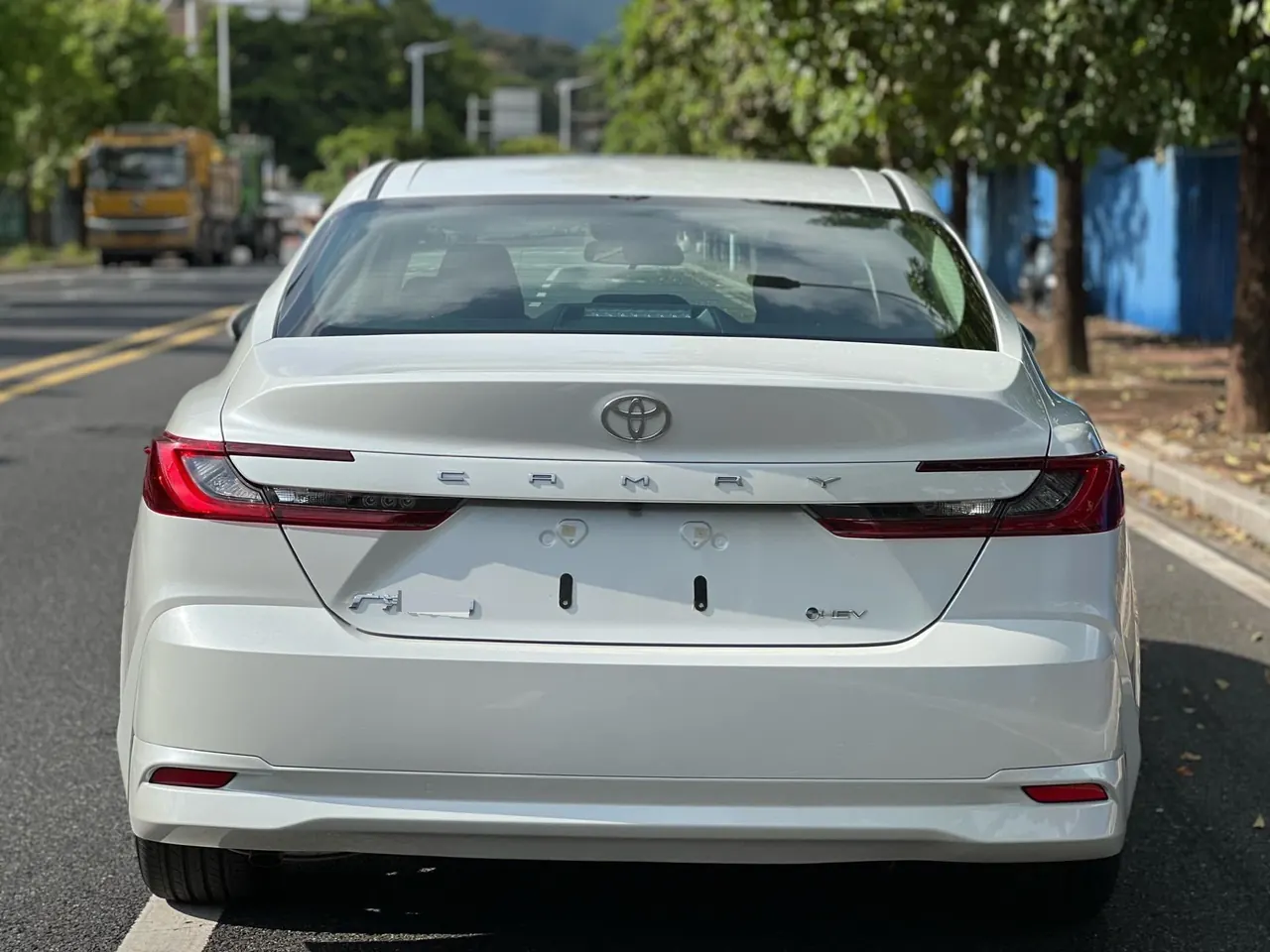 Toyota 2026 Camry Dual Engine 2.0HGVP Stepless Deluxe Automatic Gear 5