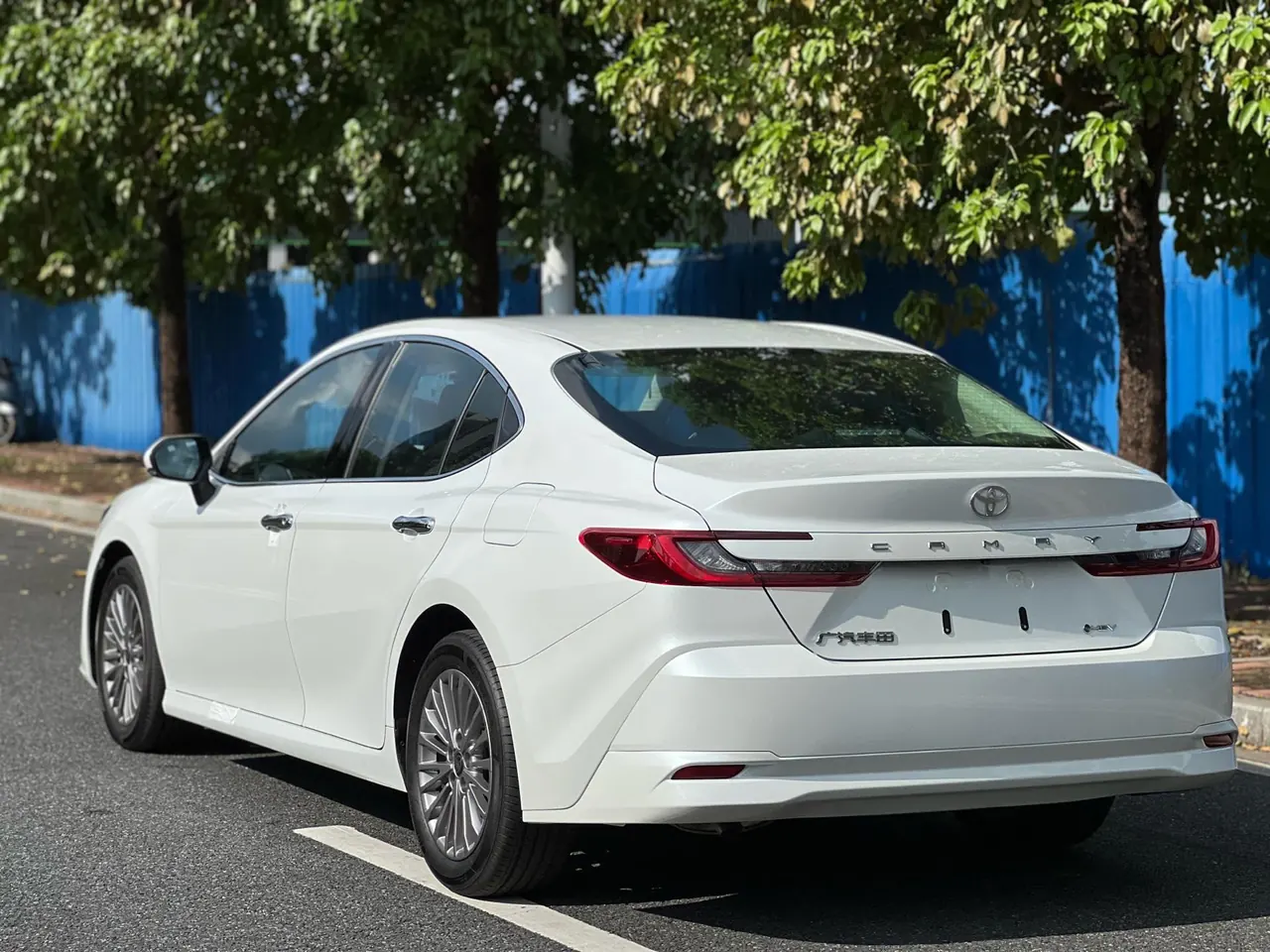 Toyota 2026 Camry Dual Engine 2.0HGVP Stepless Deluxe Automatic Gear 6