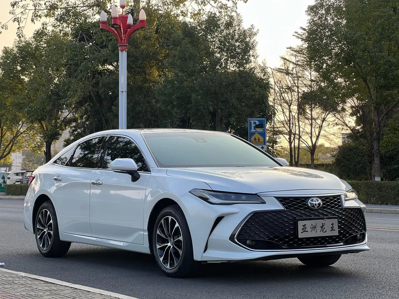 Toyota 2023 Asian Dragon 2.5 Deluxe Edition Automatic 2