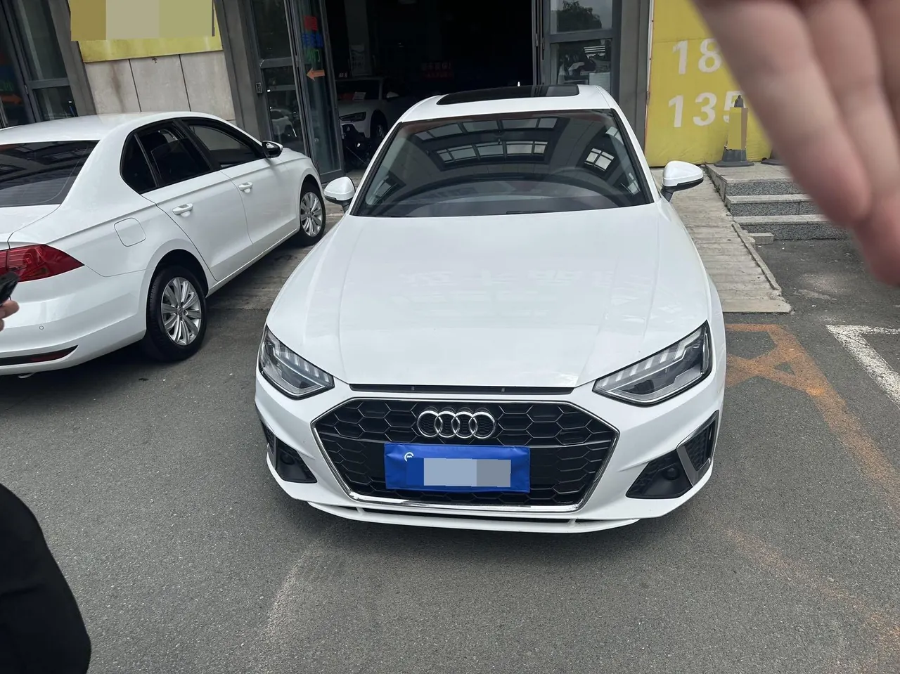 Audi 2020 A4L 2.0TFSI 40TFSI Fashion Dynamic Automatic 2