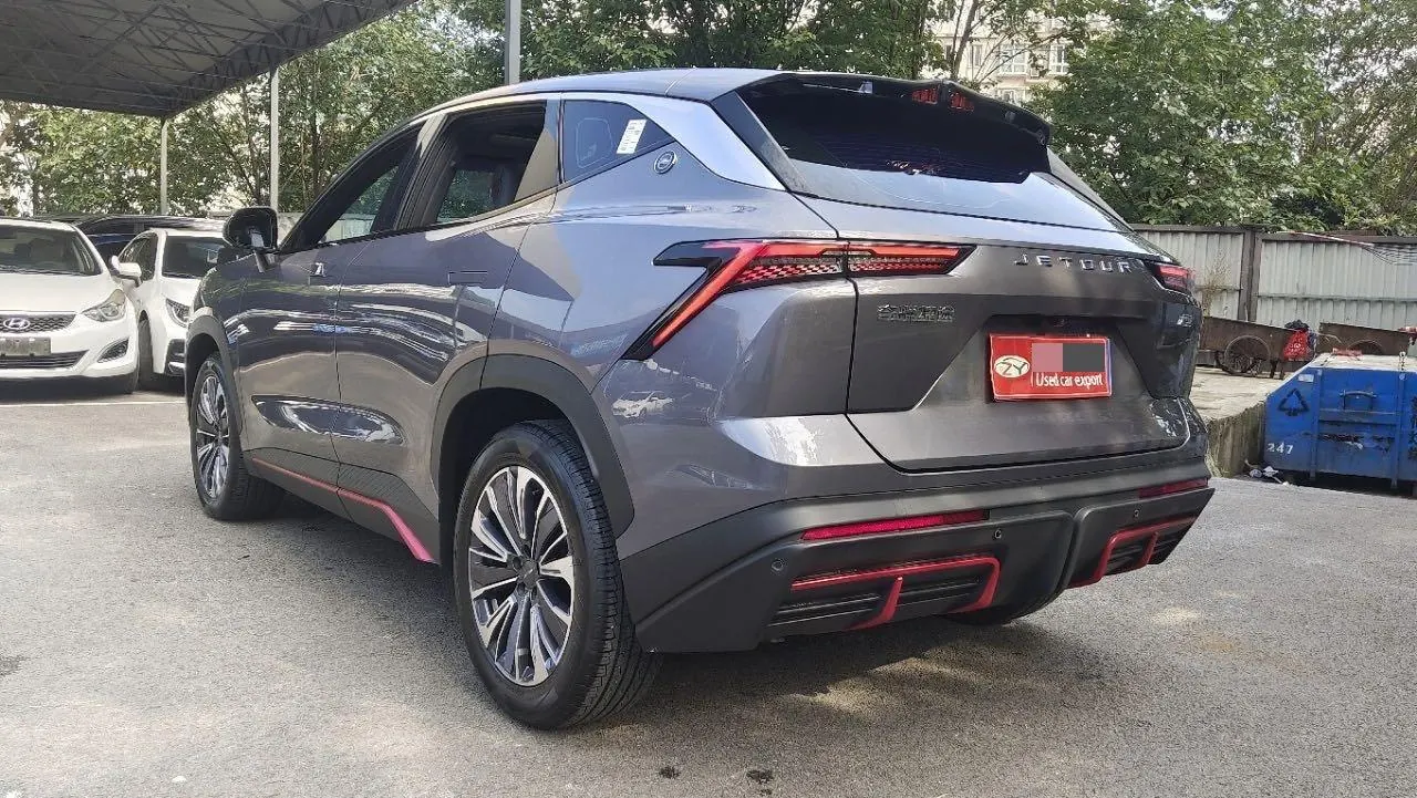 Jetour 2023 Dasheng 1.5T Xingyao PRO automatic gear 8