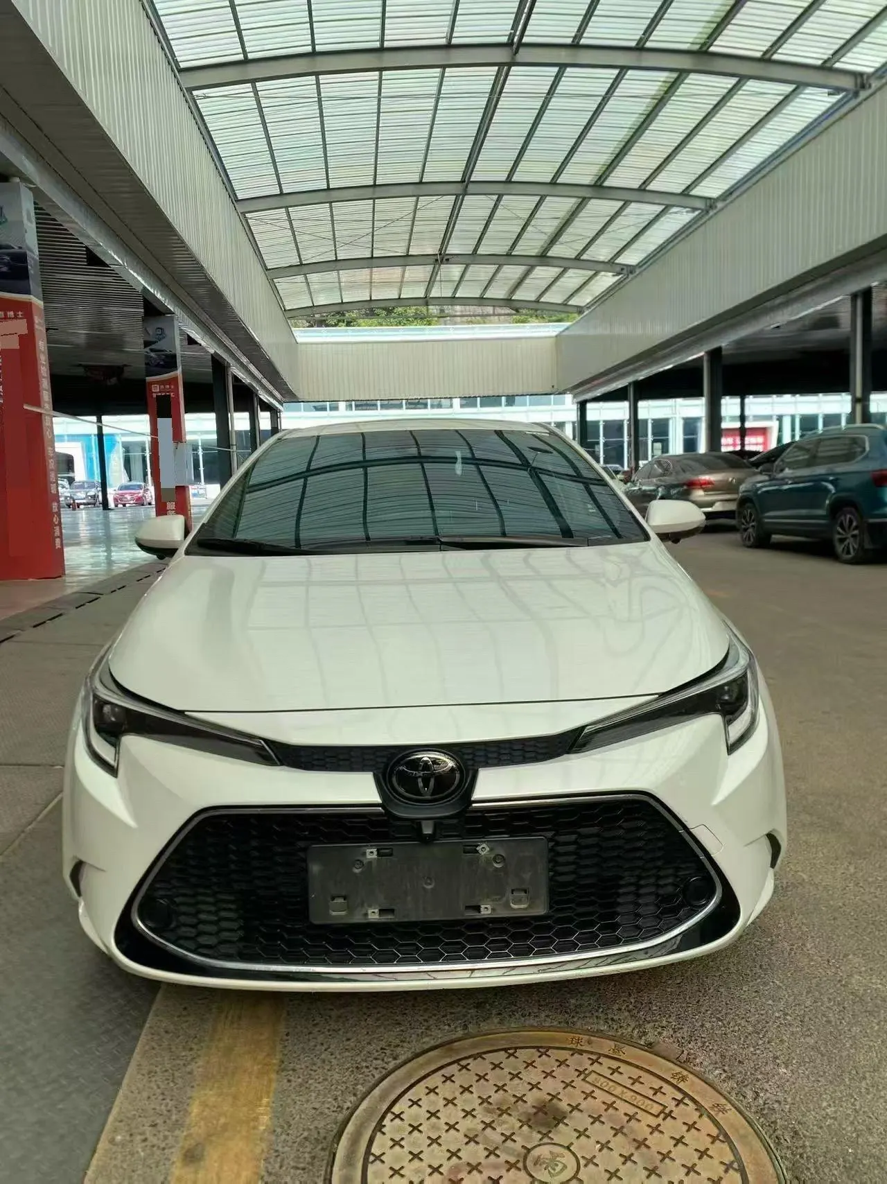 Toyota 2023 Lei Ling 1.2T Stepless 185T Deluxe Automatic Gear 2