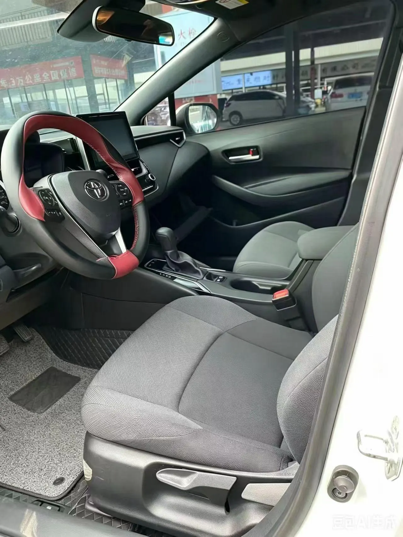 Toyota 2023 Lei Ling 1.2T Stepless 185T Deluxe Automatic Gear 5
