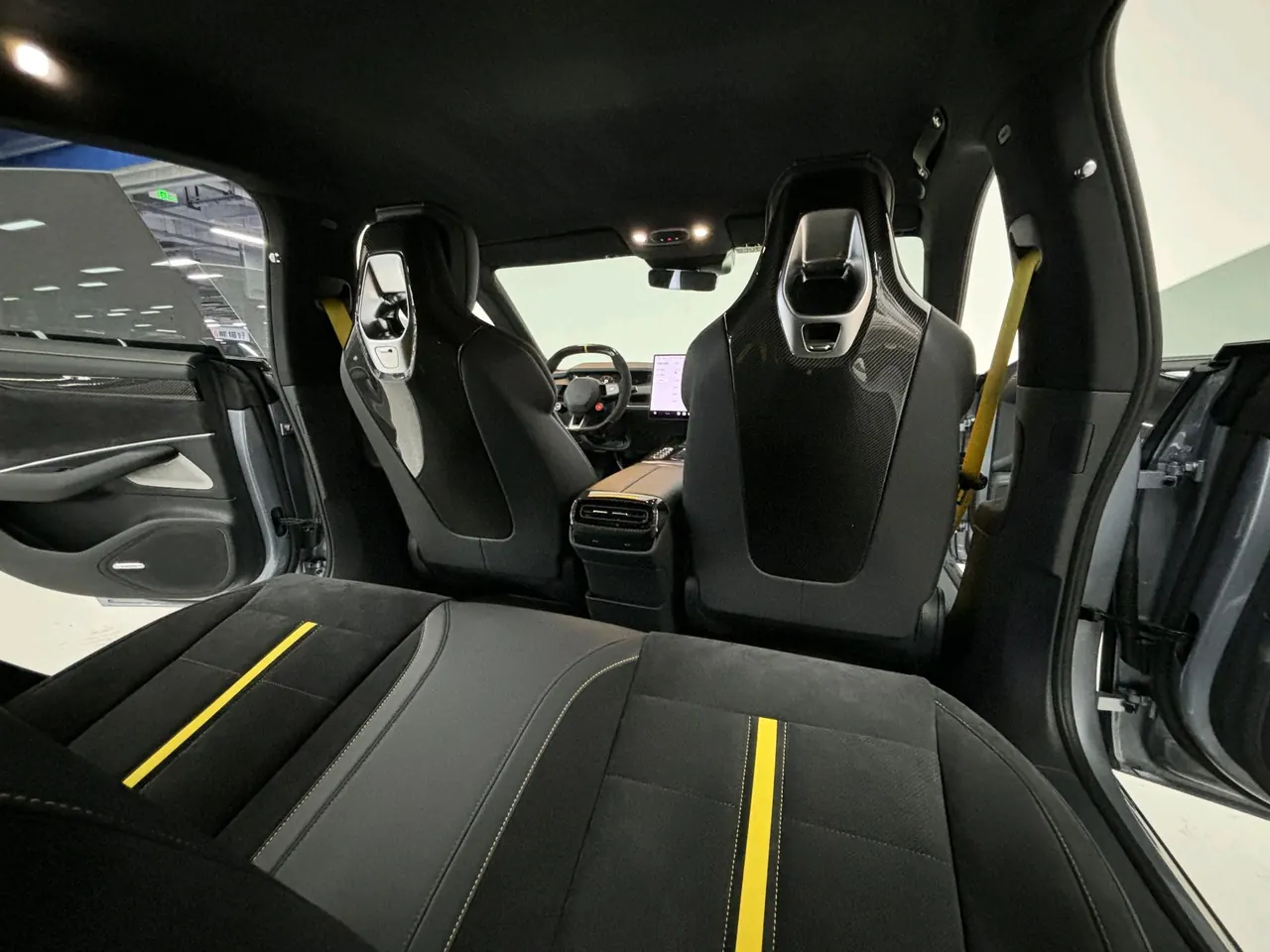 MI 2025 SU7 Ultra Ultra Automatic 14