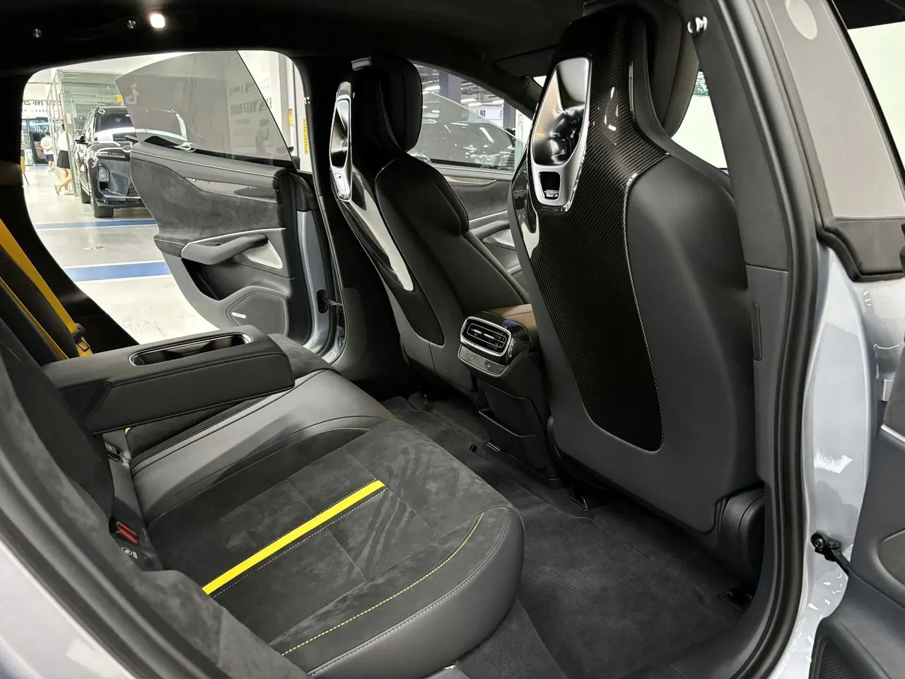 MI 2025 SU7 Ultra Ultra Automatic 15