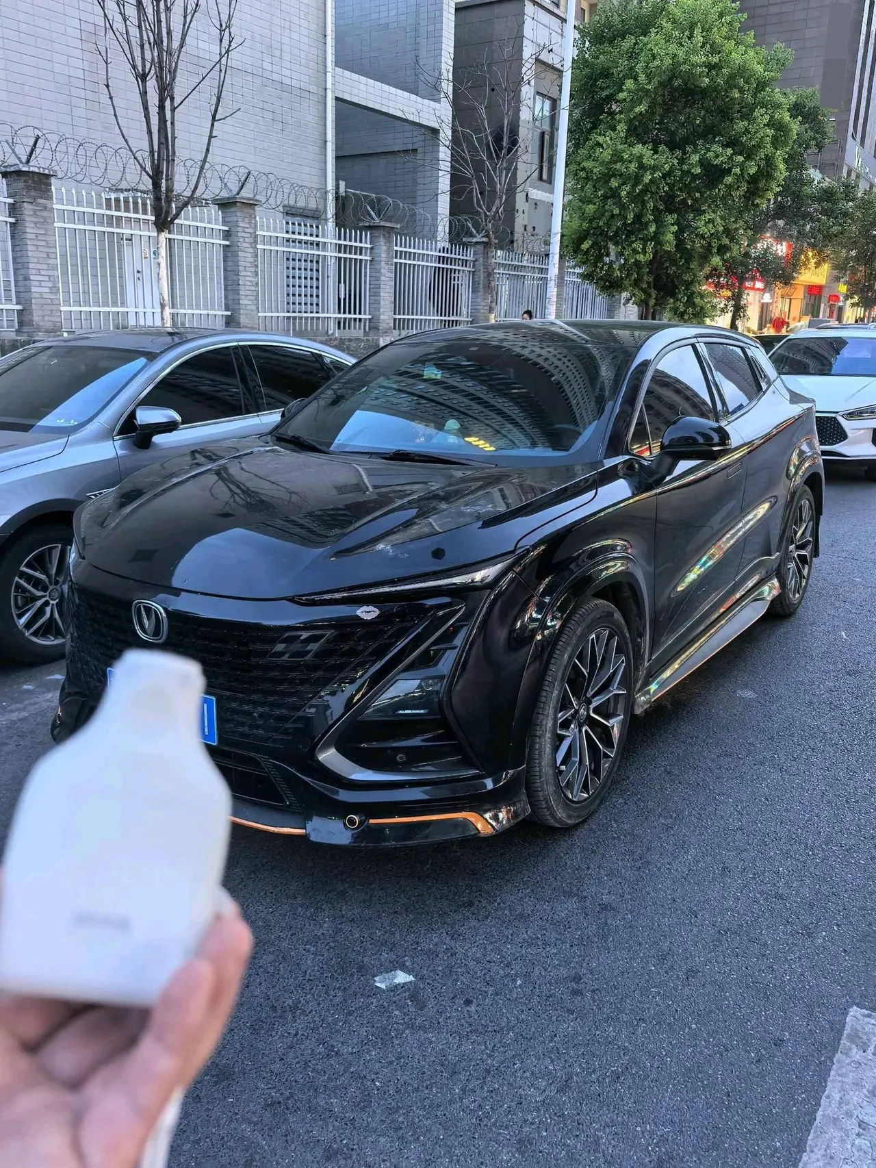 Open image lightbox: ChangAn 2022 UNI-T 1.5T honorable automatic gear