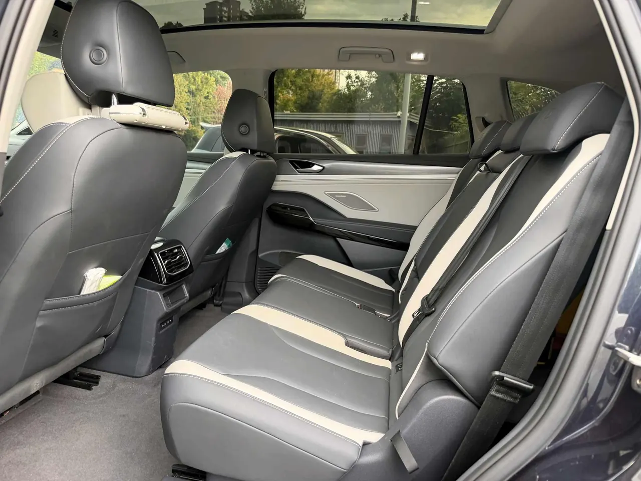 Volkswagen 2021 ID. 6 CROZZ Long Endurance PURE Edition Automatic Transmission 5