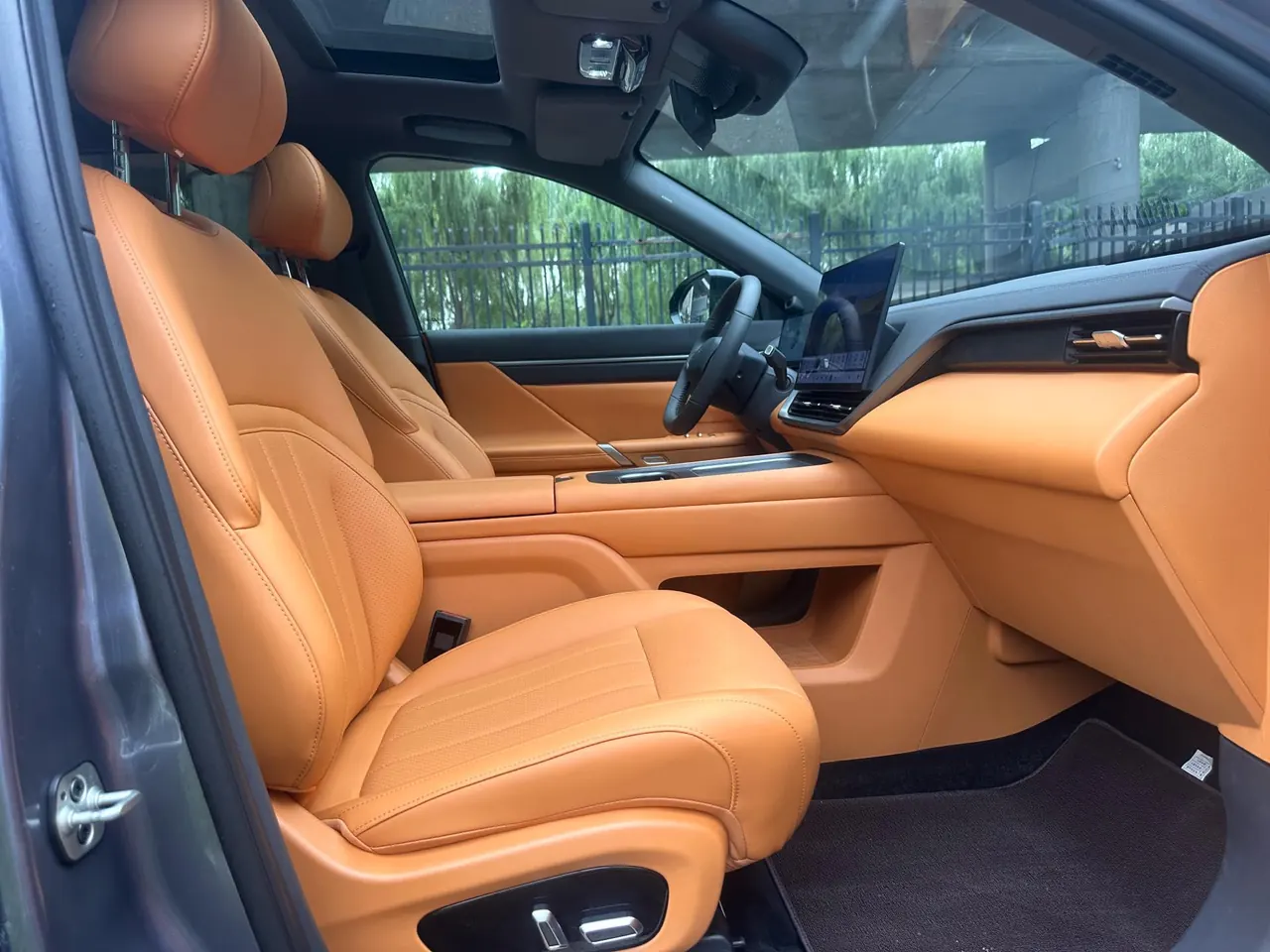 Yi Pai 2026 eπ 008 Pure Electric Home Edition 6-seat Automatic Gear 7