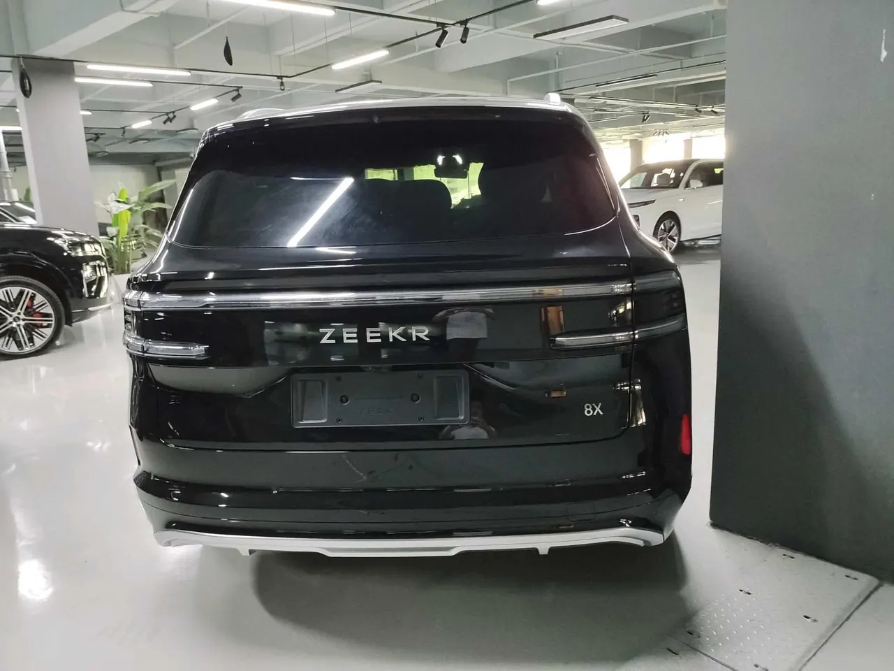 Zeekr 2026 Zeekr 8X 2.0T Ultra Edition 70kWh Automatic 10
