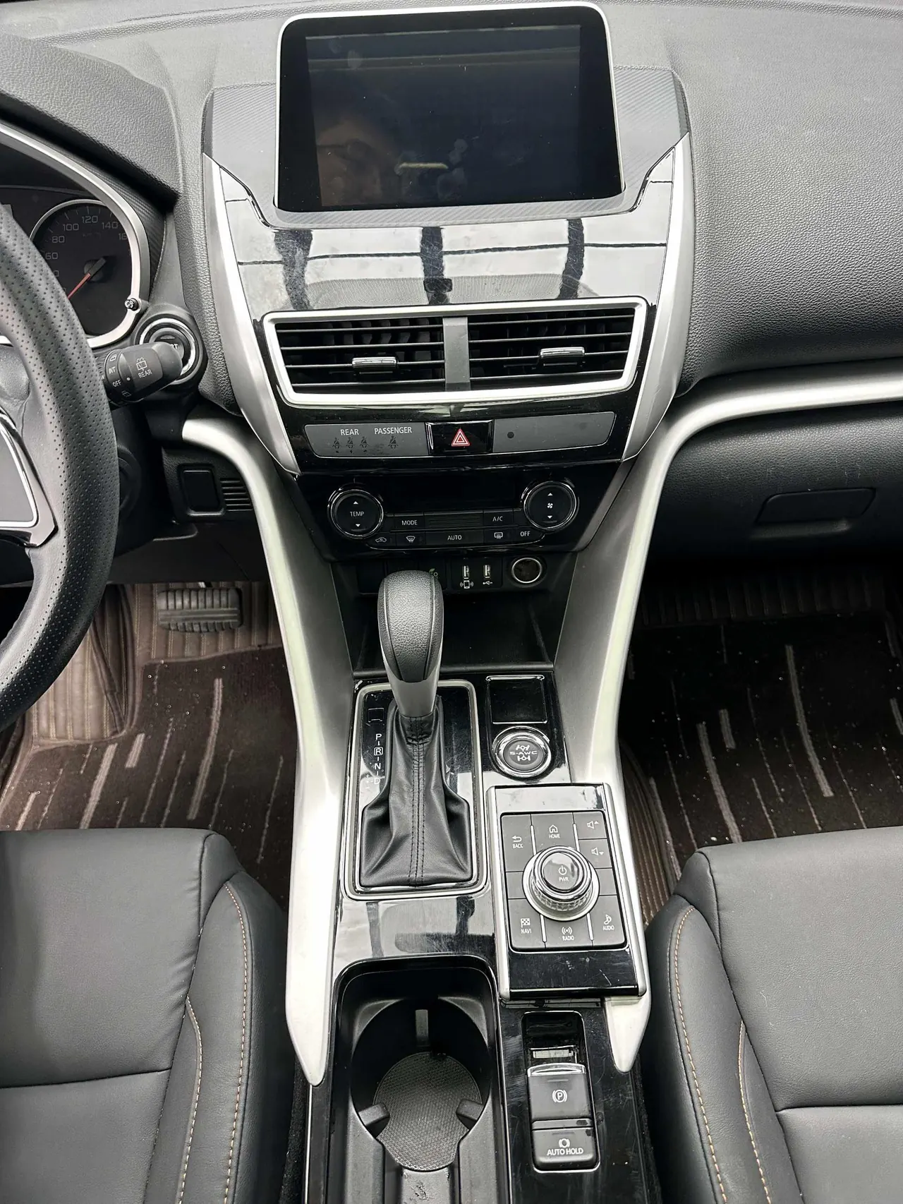 Mitsubishi 2021 Yige 1.5T Stepless Four-wheel Drive Automatic Gear 16