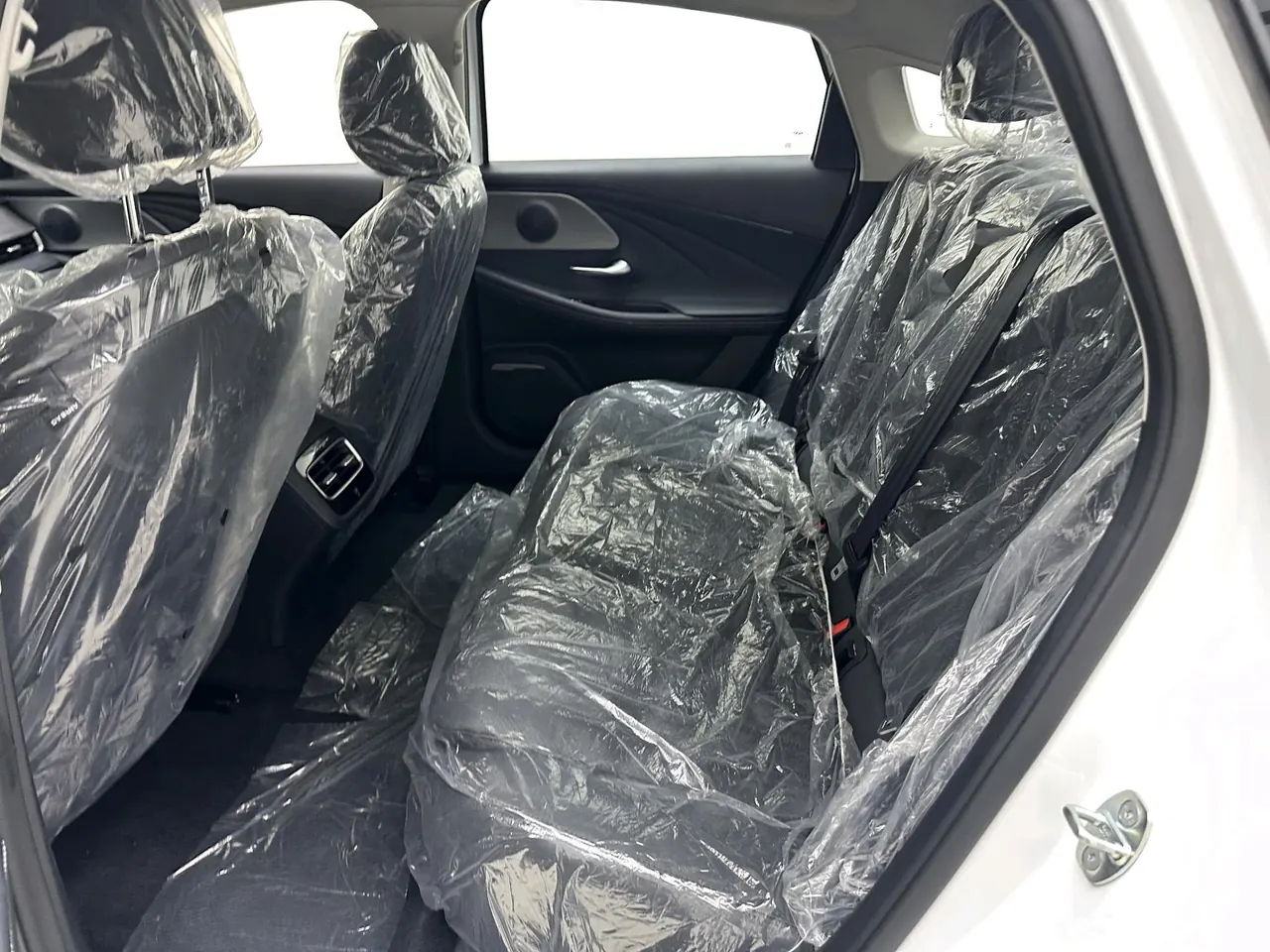 Chery 2025 Fengyun A9L 1.5T Four-wheel Drive High Energy Peak Edition Automatic Gear 3