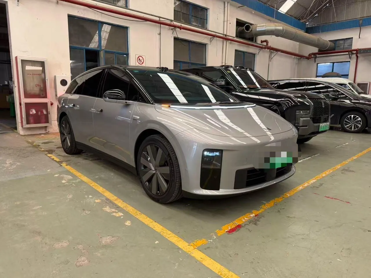Li 2025 i6 four-wheel drive basic automatic transmission 6