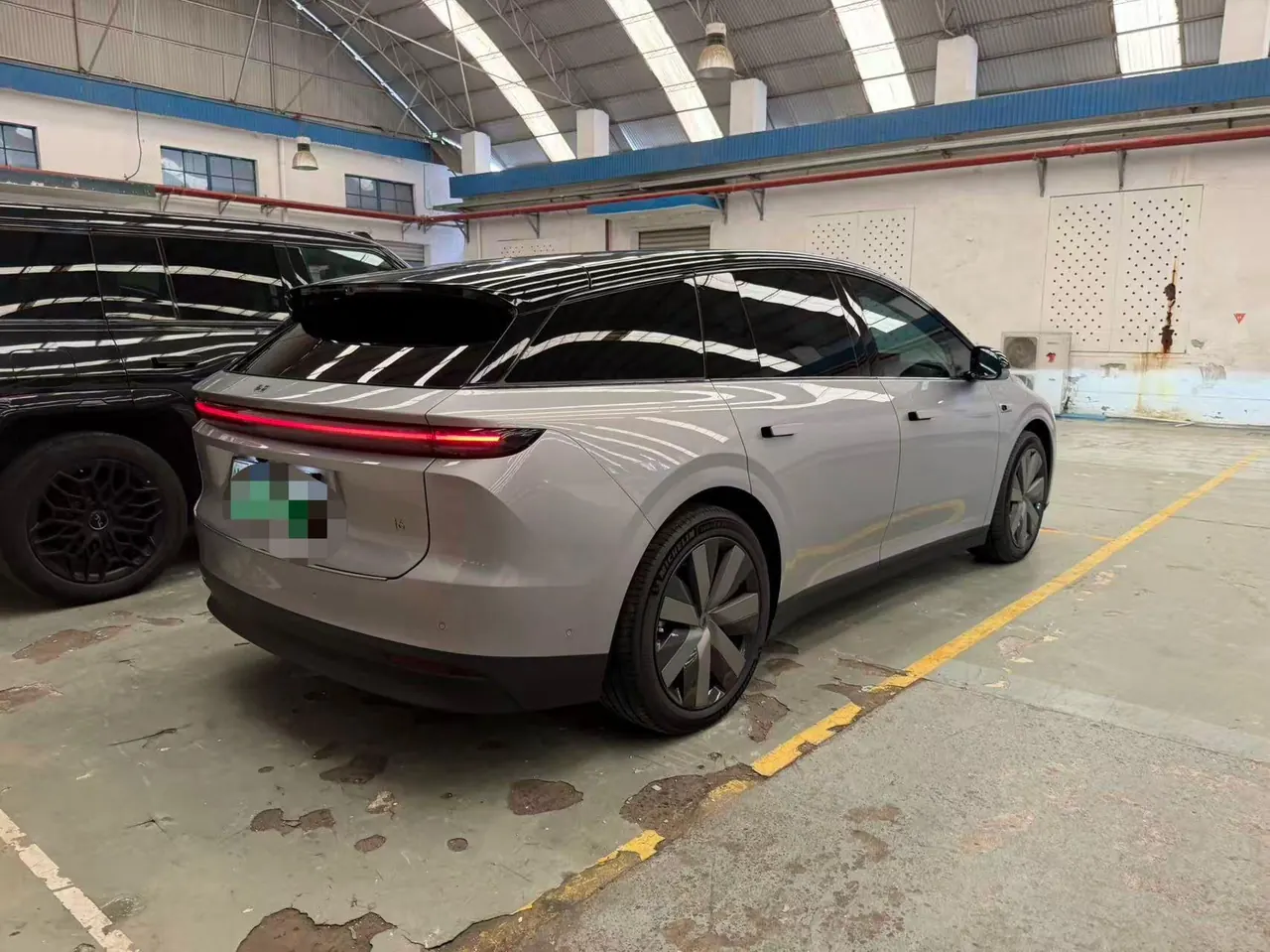 Li 2025 i6 four-wheel drive basic automatic transmission 9