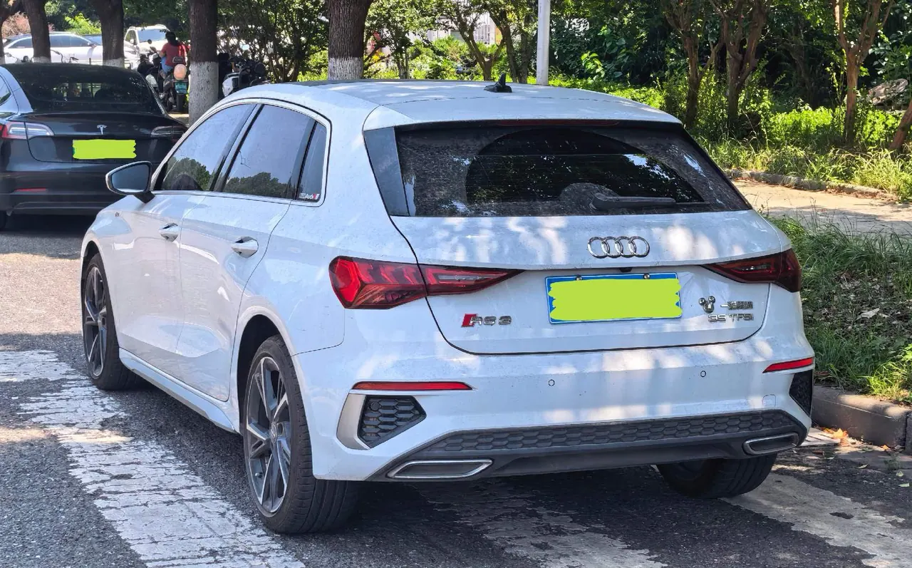 Audi 2021 A3 Sportback 1.4TFSI 35TFSI Fashion Sports Automatic 3