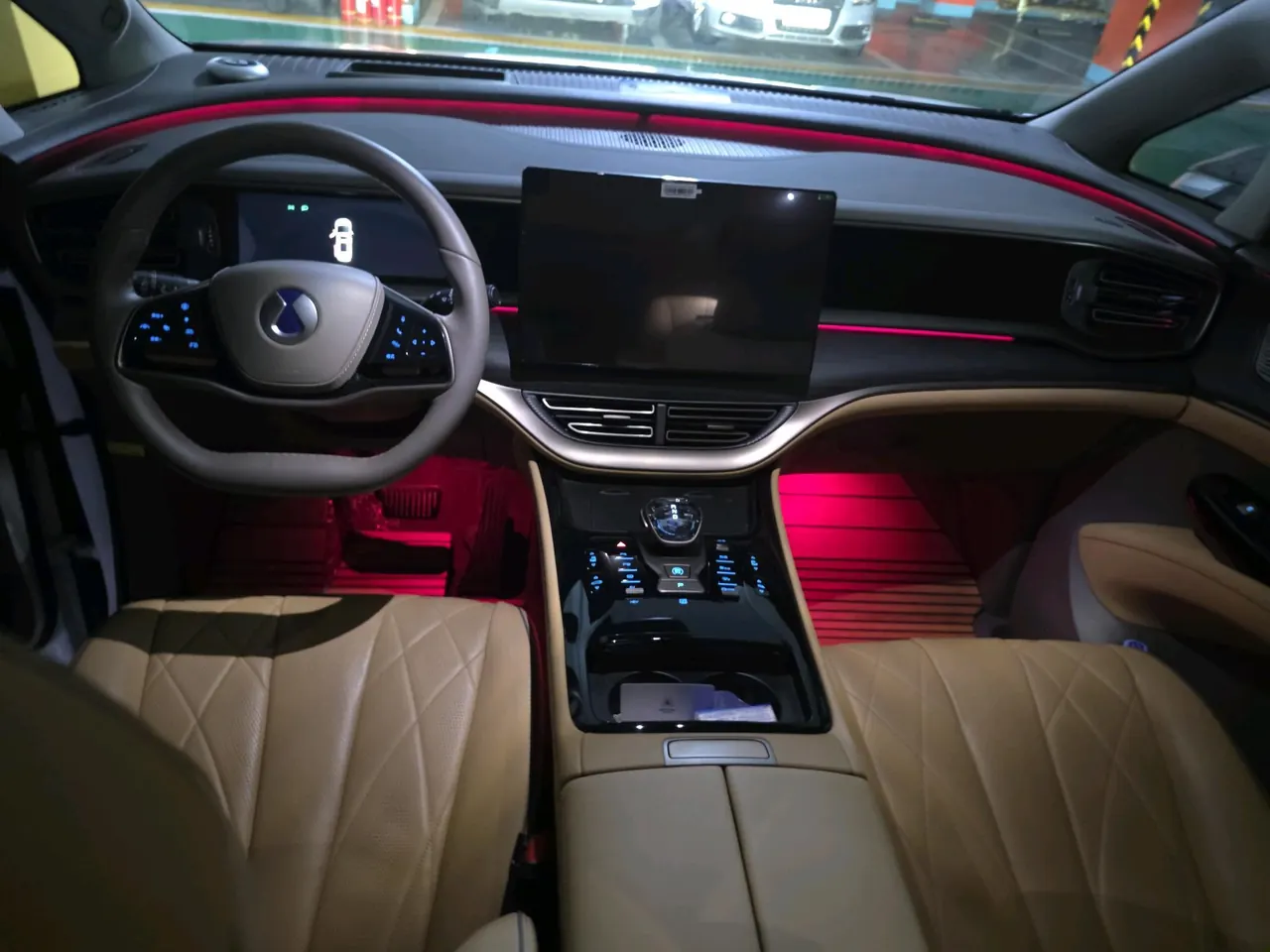Denza 2022 Denza D9 DM-i 1.5T stepless 970 four-wheel drive flagship automatic gear 8