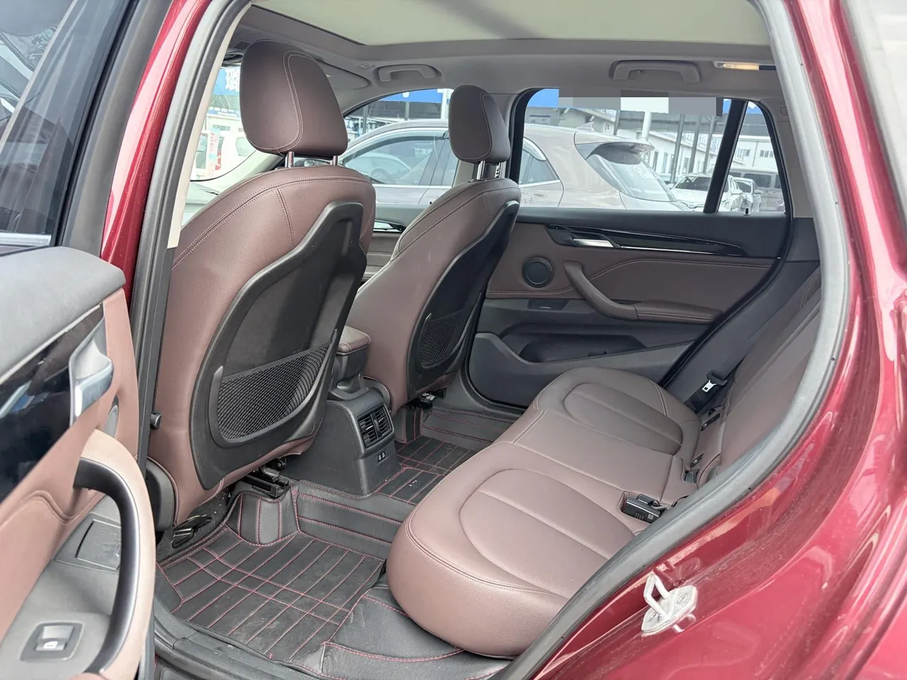 BMW 2020 X1 sDrive20Li 1.5T exclusive automatic gear 5