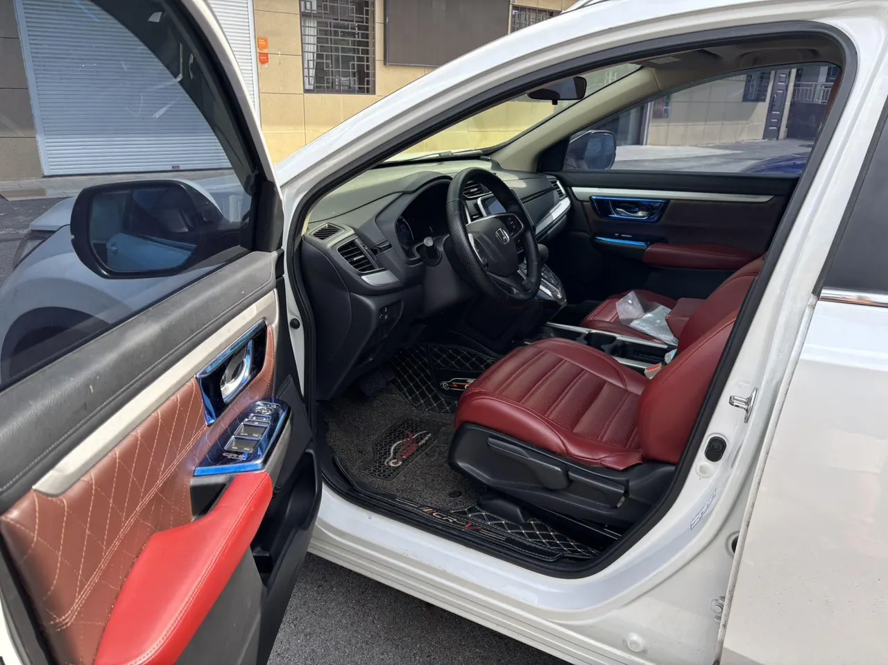 Honda 2020 CR-V 1.5T Stepless 240TURBO Shining Edition Two-Drive Comfort Edition Automatic Gear 3