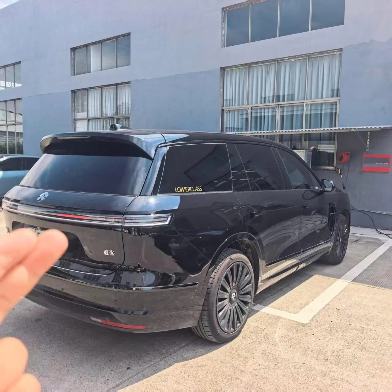 NIO 2026 ES8 6-seat executive deluxe automatic gear 3
