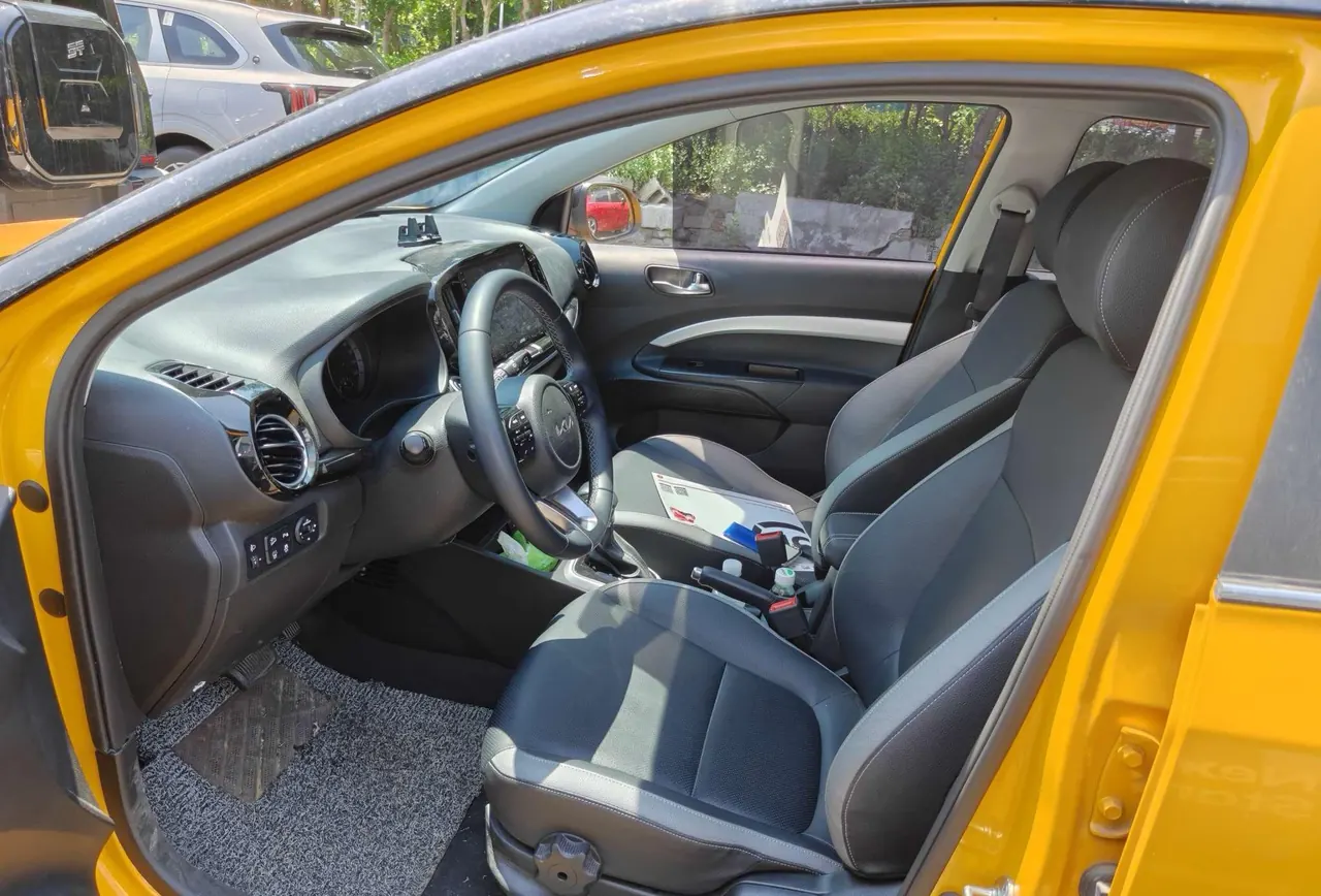 Kia 2021 game running 1.4 stepless fun enjoy skylight automatic gear 3