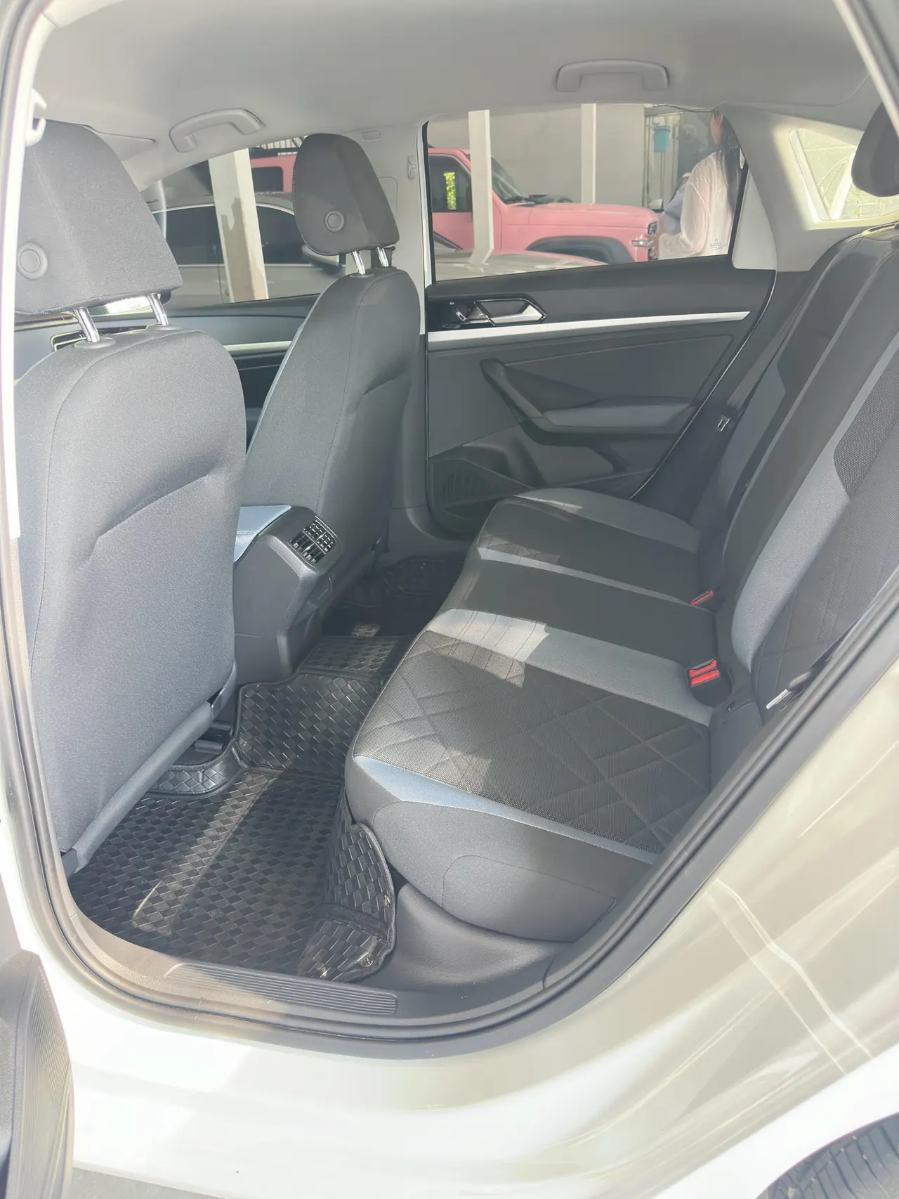 Volkswagen 2024 Lavida 1.5 Escape Edition Automatic Gear 7