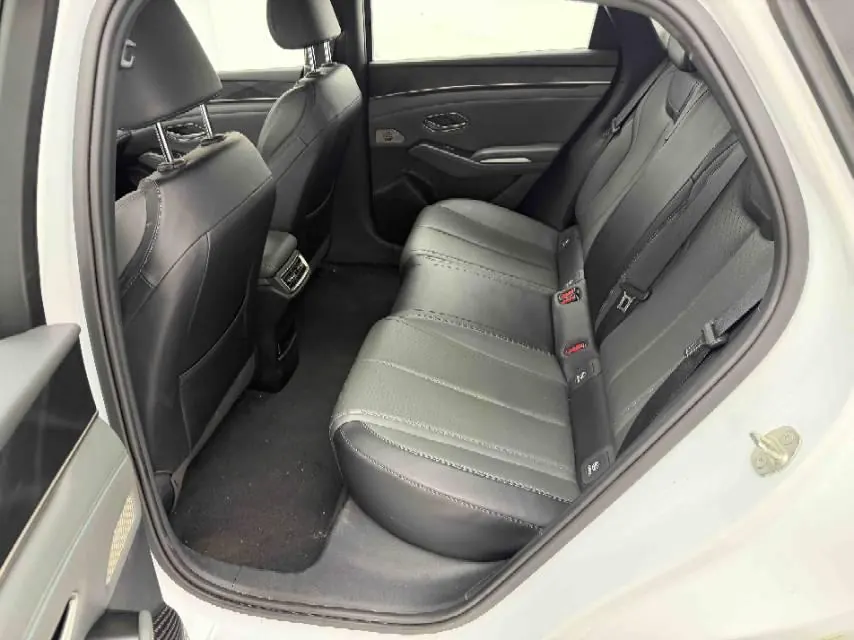 BYD 2024 Qin L DM-i 1.5 stepless 80KM Exceed automatic gear 6