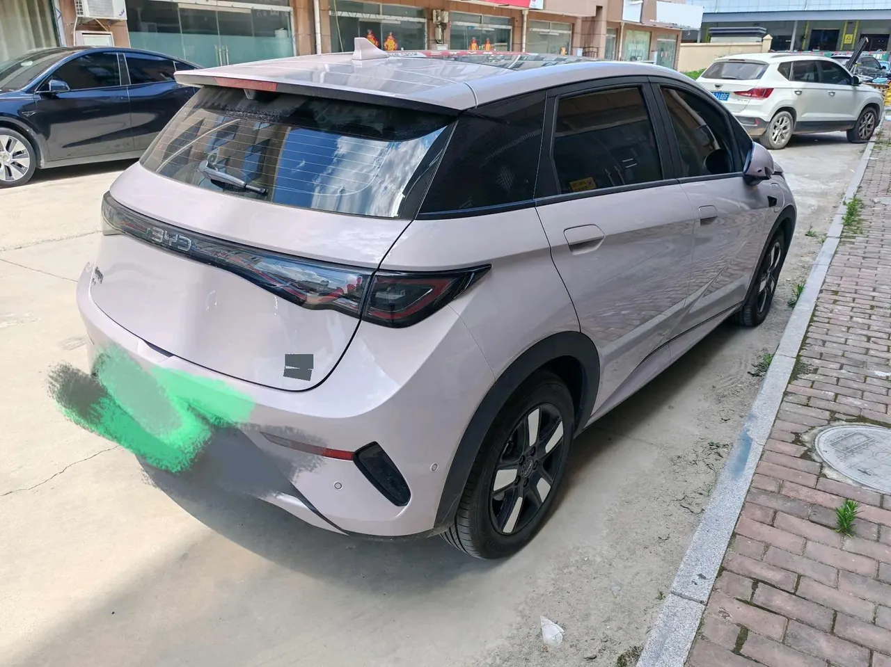 BYD 2025 Dolphin Smart Driving 410km Fashion Automatic Gear 4