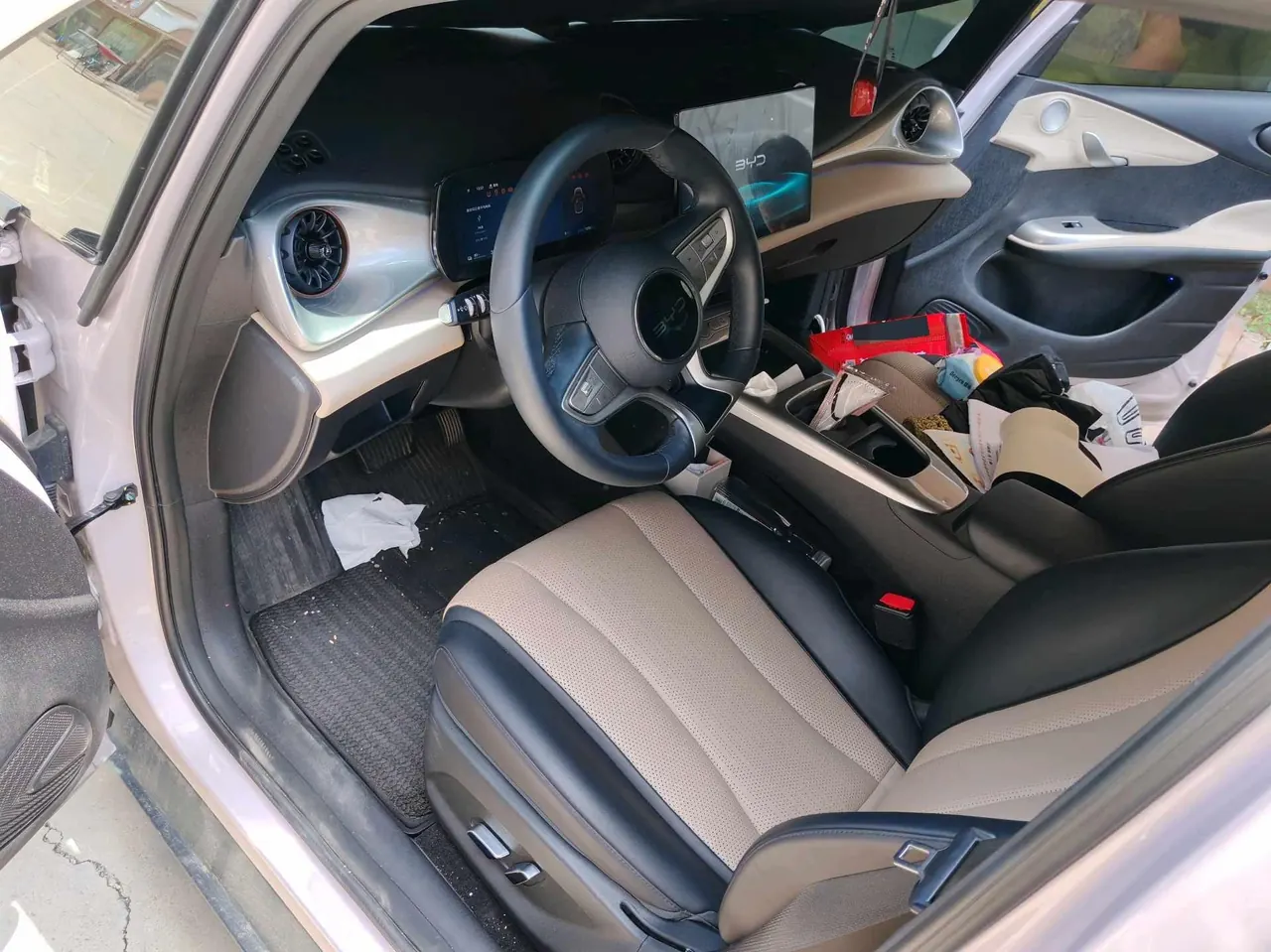 BYD 2025 Dolphin Smart Driving 410km Fashion Automatic Gear 7