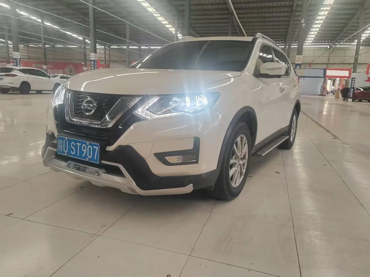 Nissan 2021 Qijun 2.0 Stepless XL ITS Two-Drive Smart Union Comfort Edition Automatic Gear - View 1