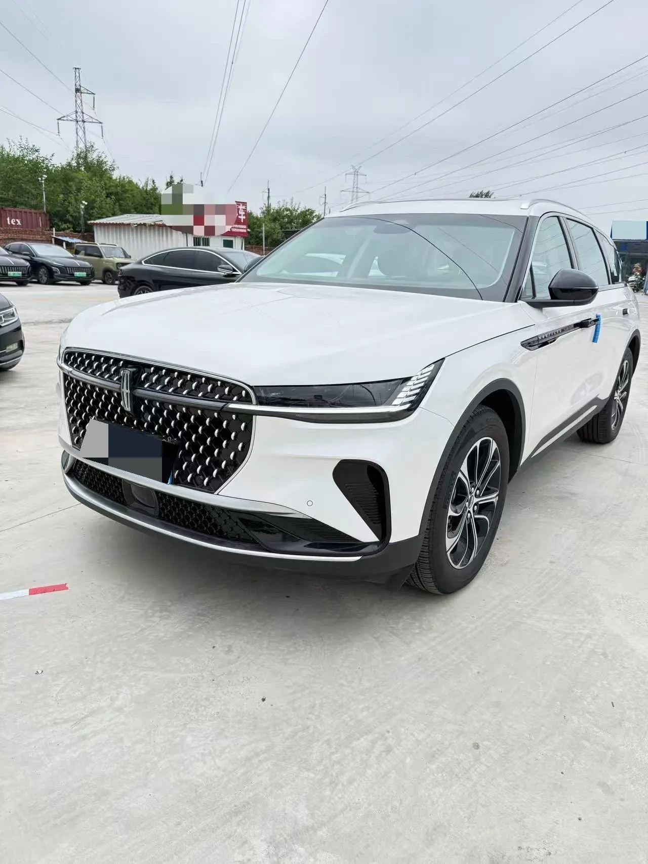Open image lightbox: Lincoln 2024 adventurer 2.0T 4-wheel drive honorable version automatic gear