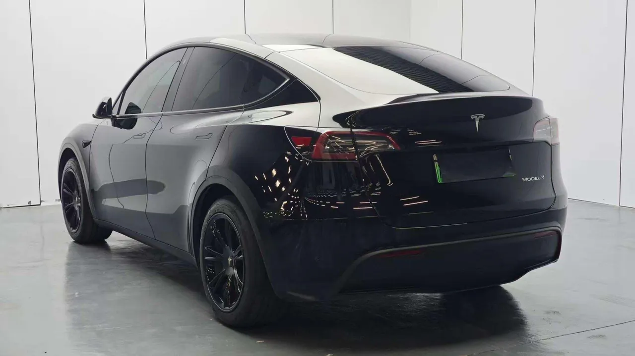 Tesla 2022 Model Y rear-wheel drive version (facelift) automatic gear 8