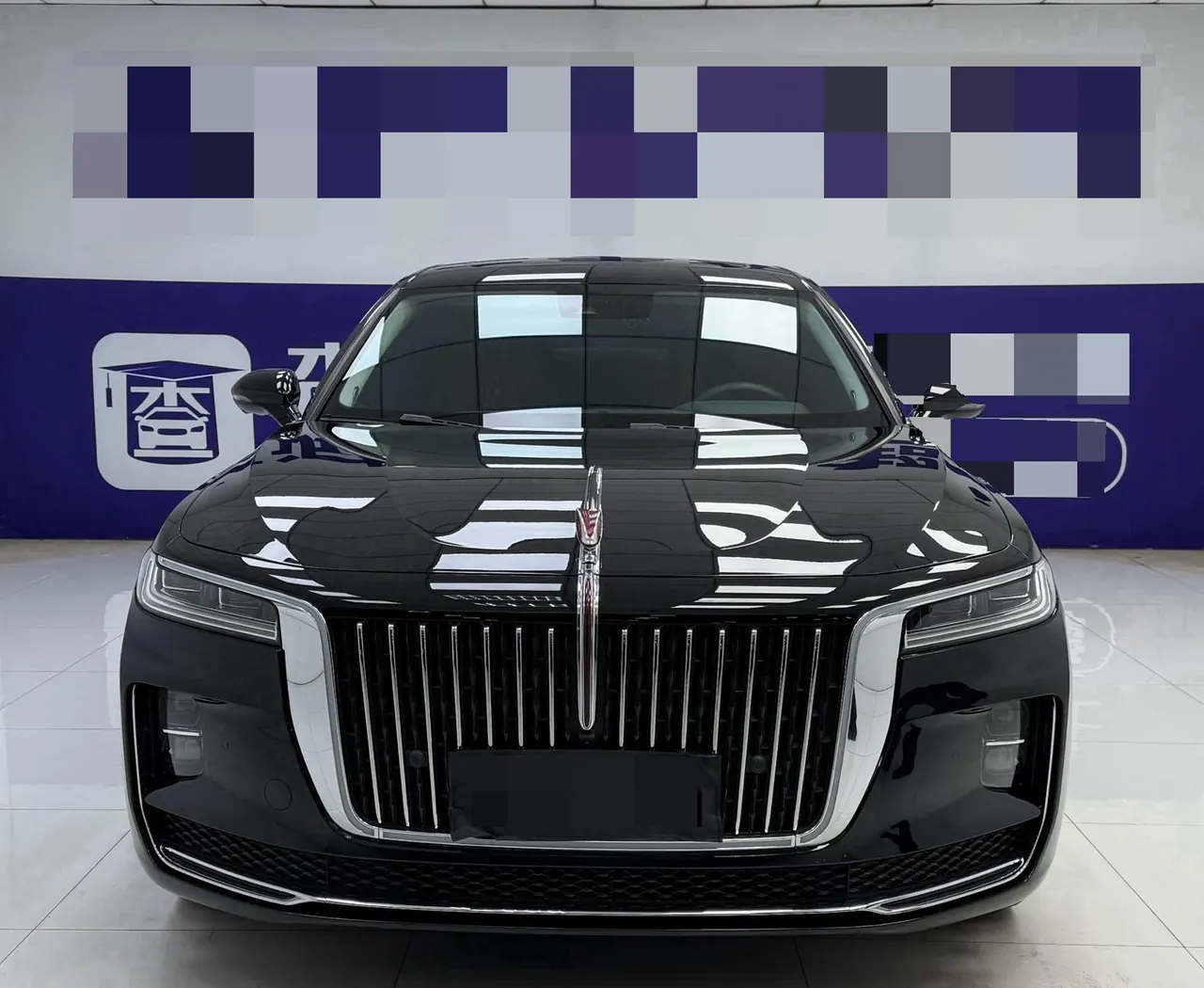 HongQi 2020 H9 48V 2.0T Zhilian Flag Edition Automatic Gear 2