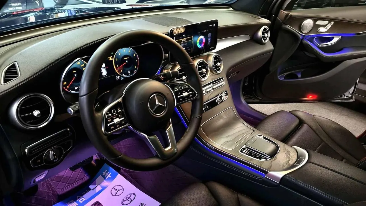 Mercedes Benz 2020 GLC 260 L 4MATIC 2.0T Luxury (Modified) Automatic Gear 8