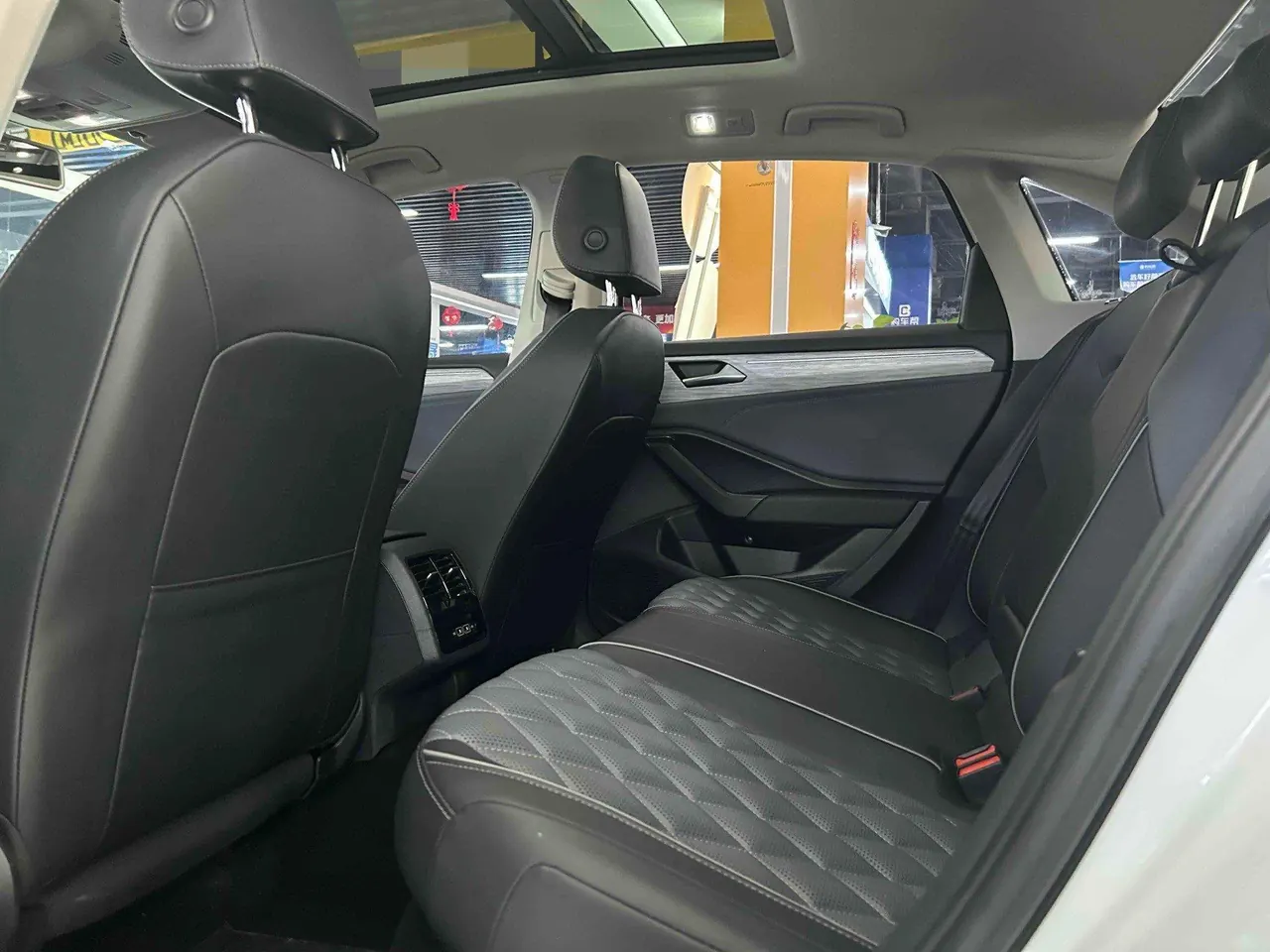 Volkswagen 2023 Sagitar 1.5TSI 300TSI Exceed Edition Automatic 4