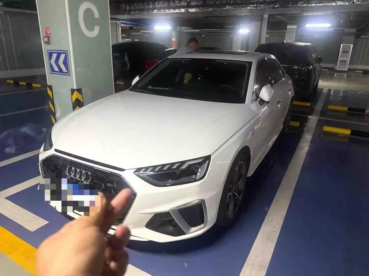 Audi 2020 A4L 2.0TFSI 35TFSI Fashion Dynamic Automatic - View 1