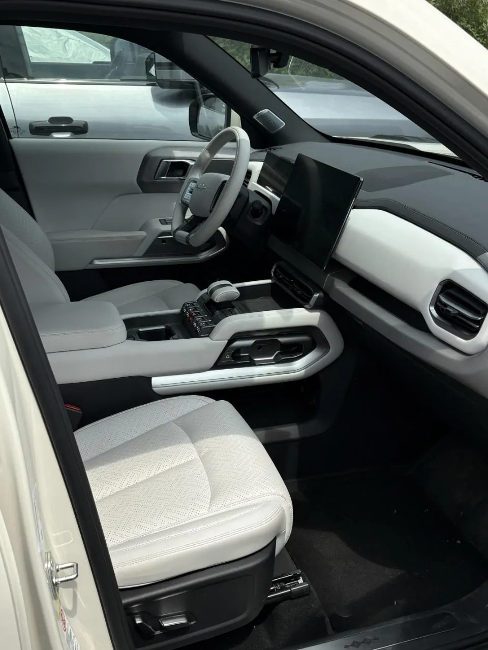 FangChengBao 2025 titanium 3 501KM four-wheel drive intelligent driving Ultra version automatic gear 5