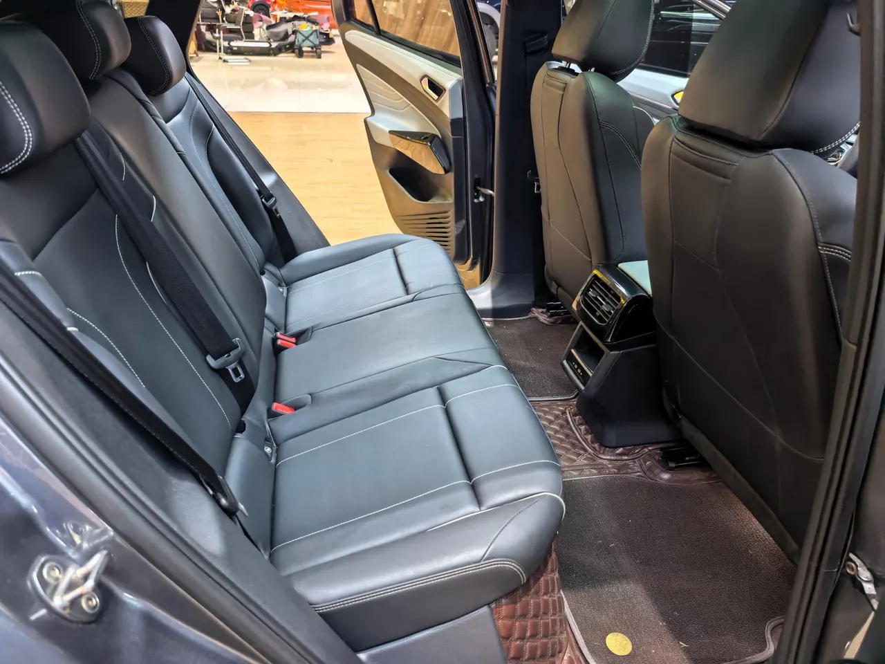 Volkswagen 2023 ID. 4 X Pure Smart Edition Automatic Gear 7