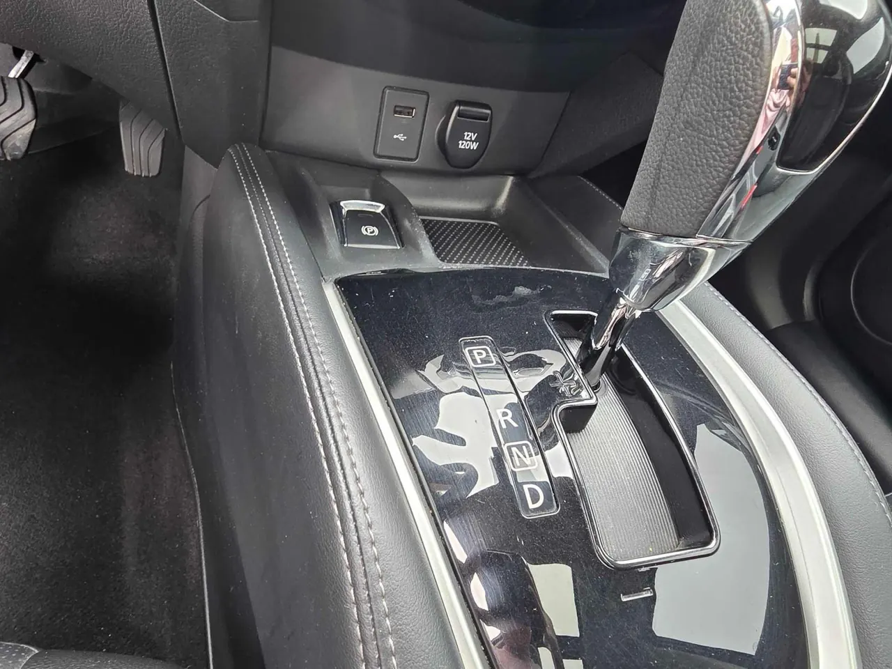 Nissan 2023 Qijun Classic 2.0 Stepless Two-Drive Intelligent Joint Premium Edition Automatic Gear 10