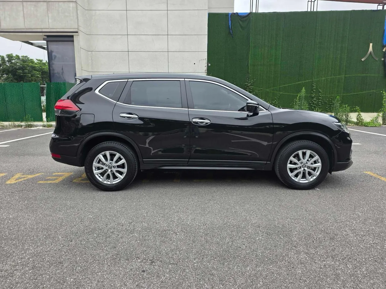 Nissan 2023 Qijun Classic 2.0 Stepless Two-Drive Intelligent Joint Premium Edition Automatic Gear 12