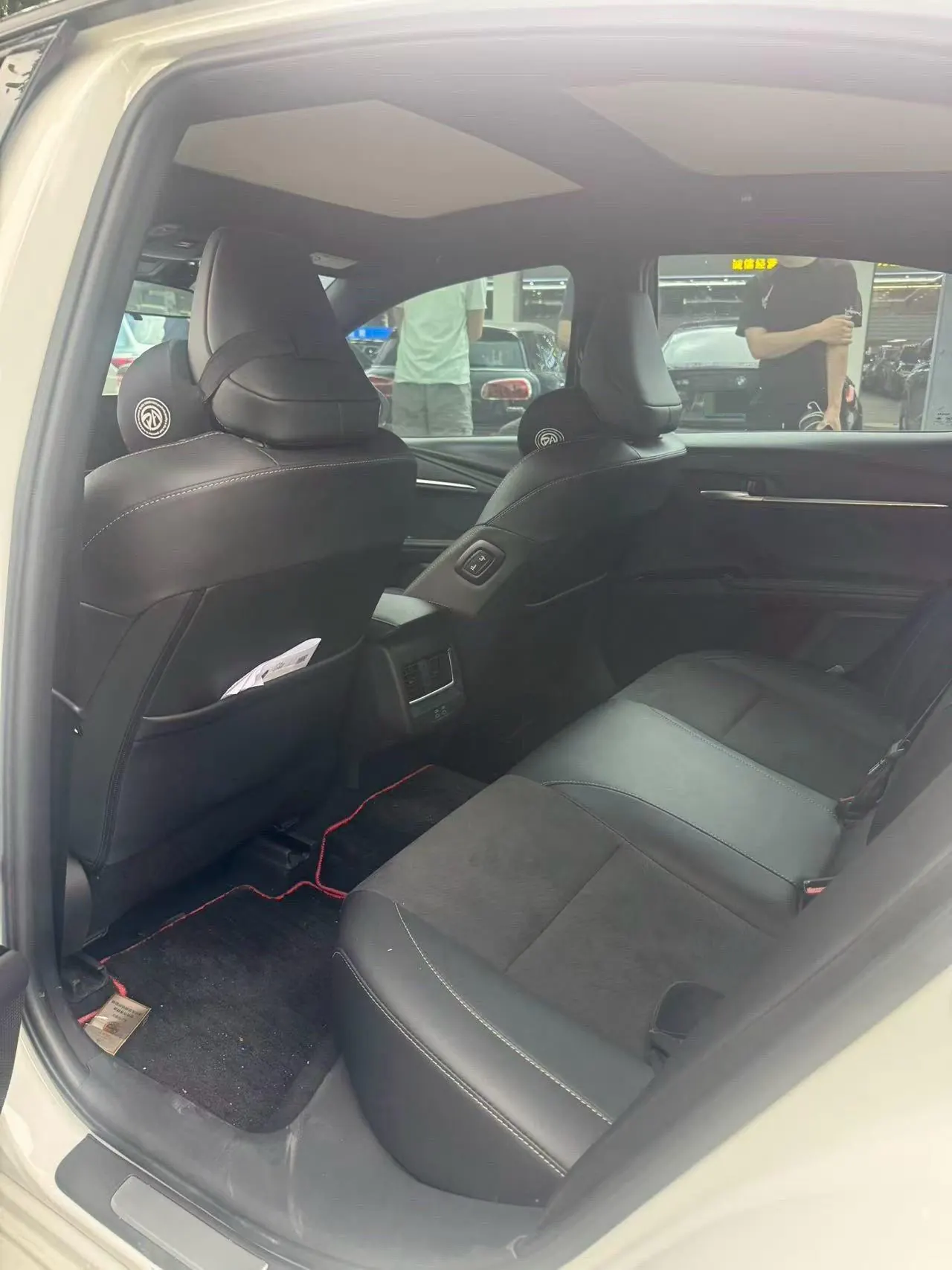 Toyota 2024 Camry 2.0S Stepless Sports Edition Automatic Gear 5