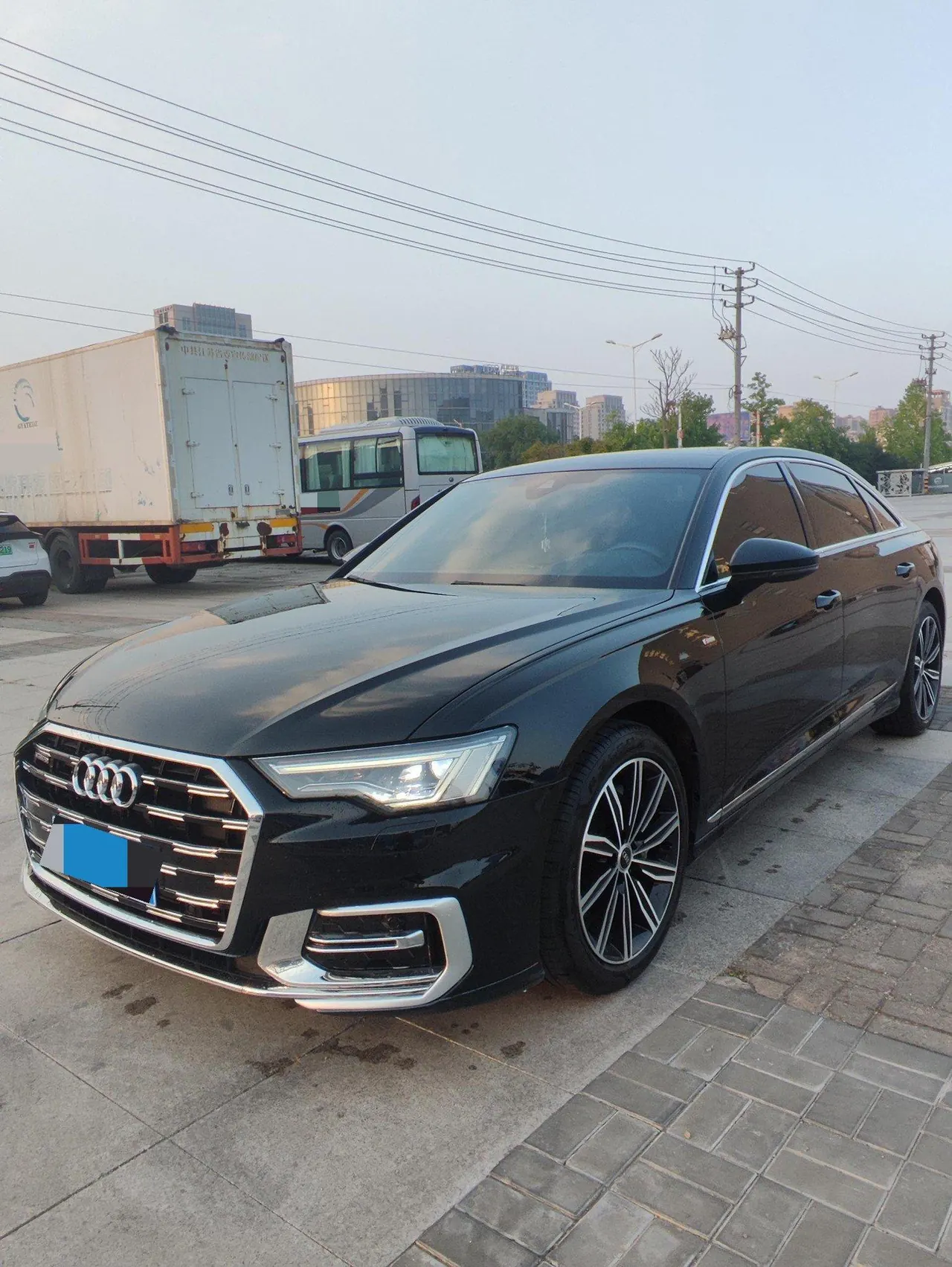 Audi 2022 A6L 2.0TFSI 45TFSI Selected Dynamic Automatic - View 1