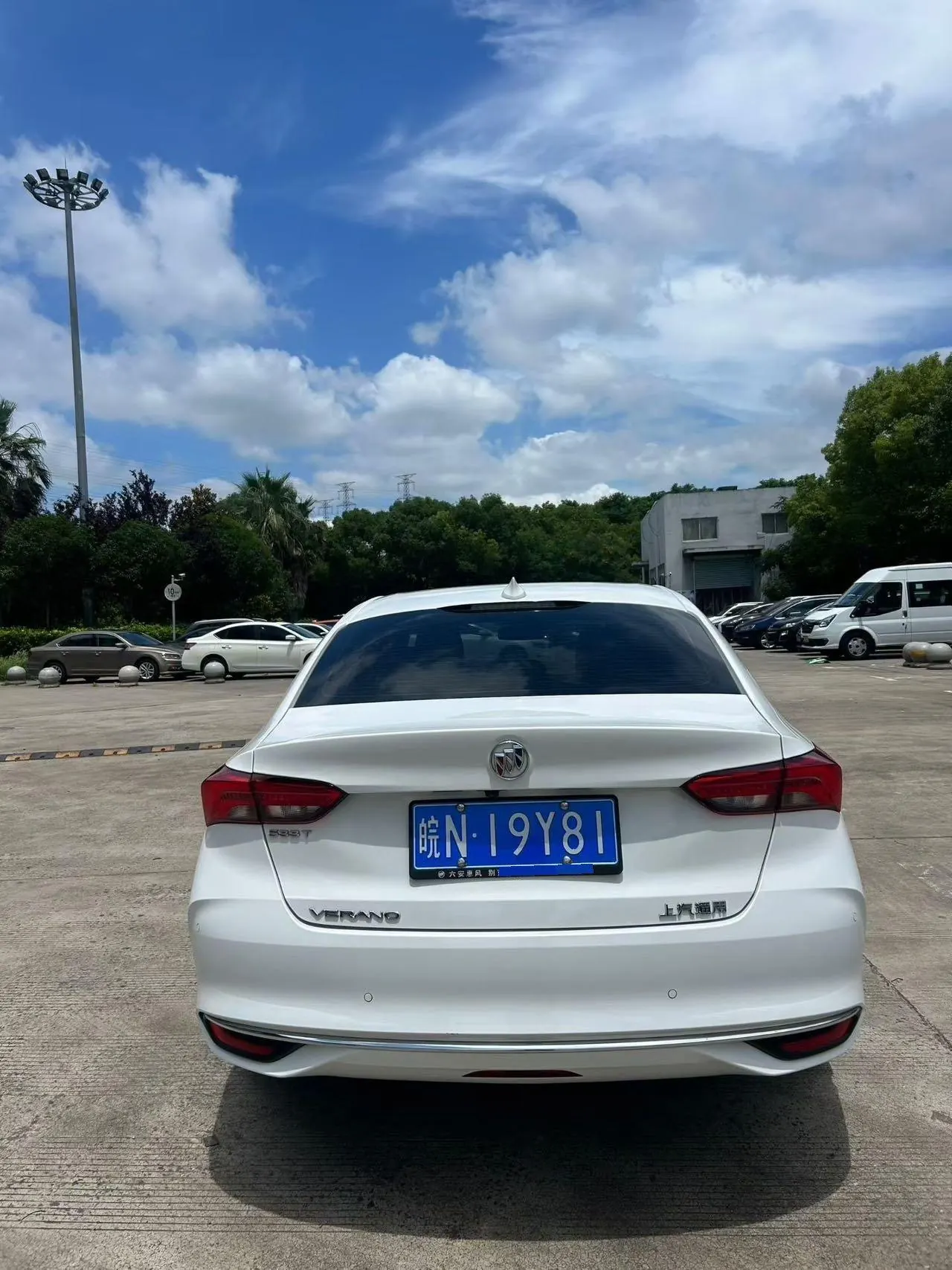 Buick 2022 Weilang Pro 1.5T Stepless 533T Happy Edition Automatic Gear 7