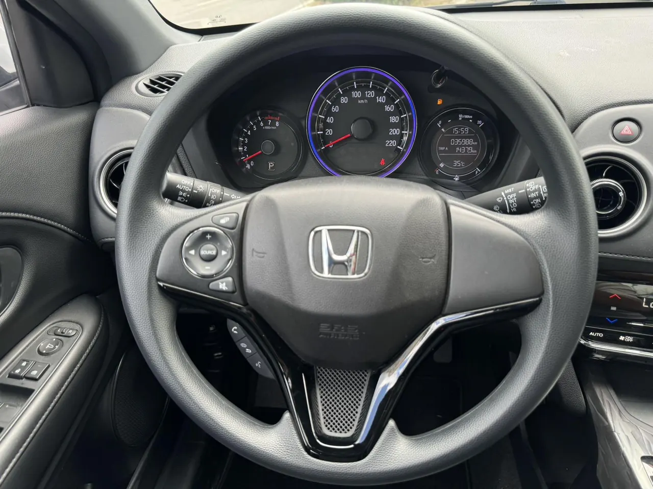 Honda 2020 XR-V 1.5T stepless 220TURBO deluxe automatic gear 7
