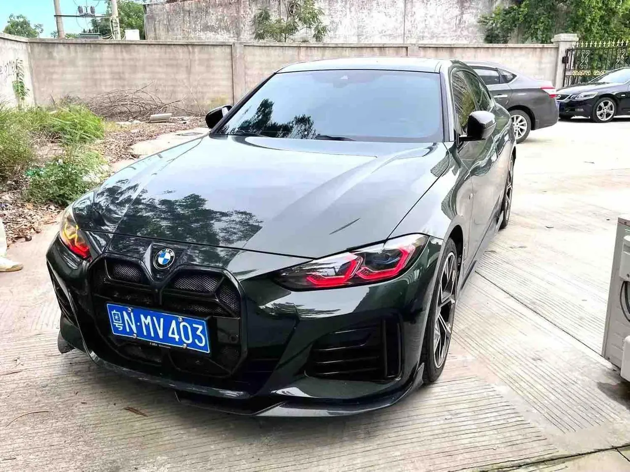BMW 4 Series (Imported) 2022 430i Four-Door Coupe 2.0T M Sports Obsidian Night Suit Automatic Gear - View 1